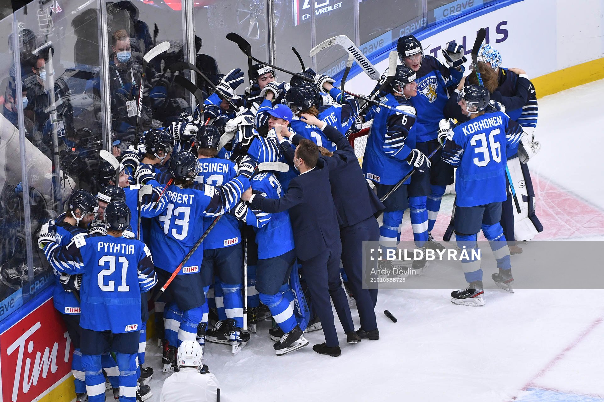 Team Finland celebrates their victory