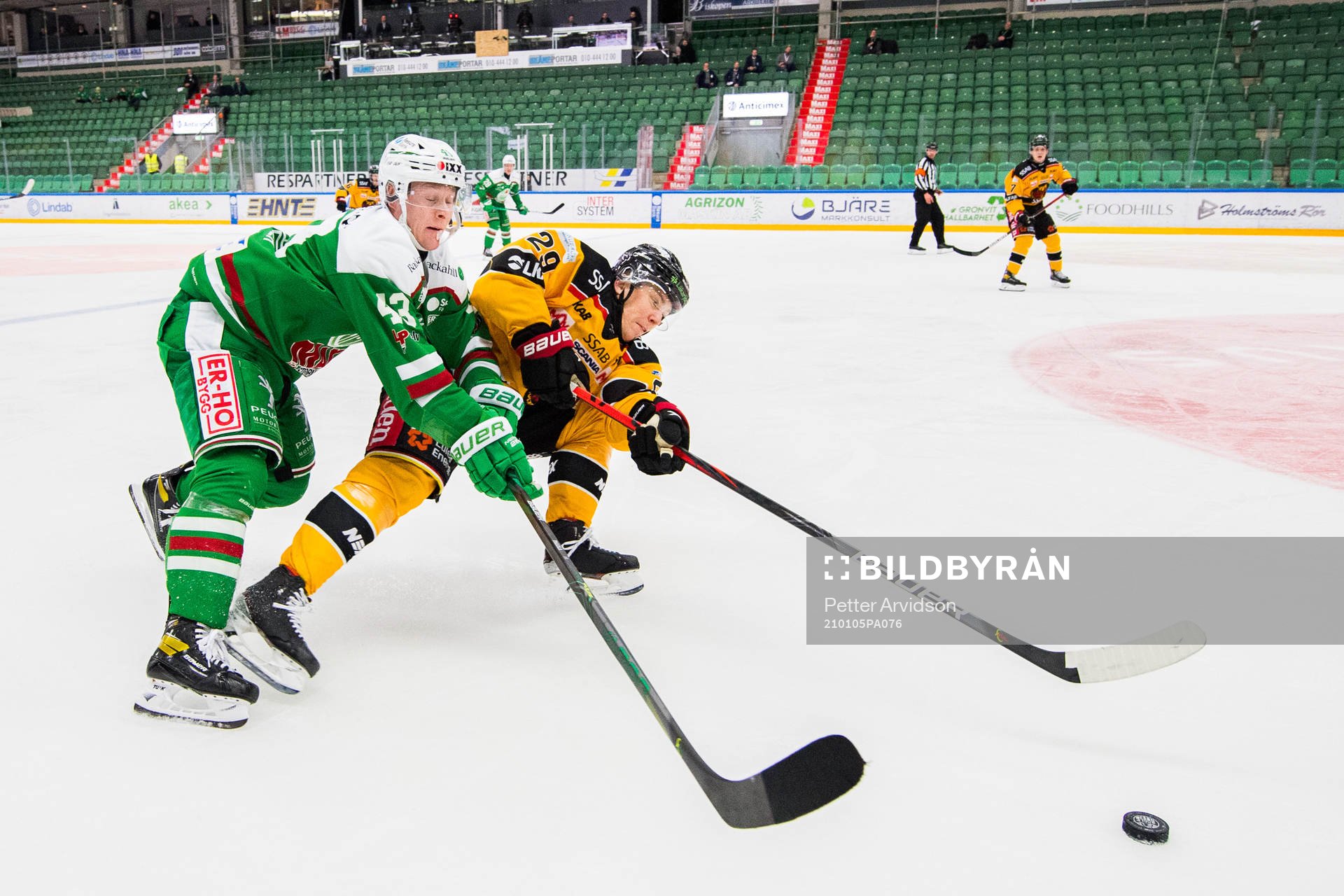 Rögles Olli Palola och Luleås Erik Gustafsson