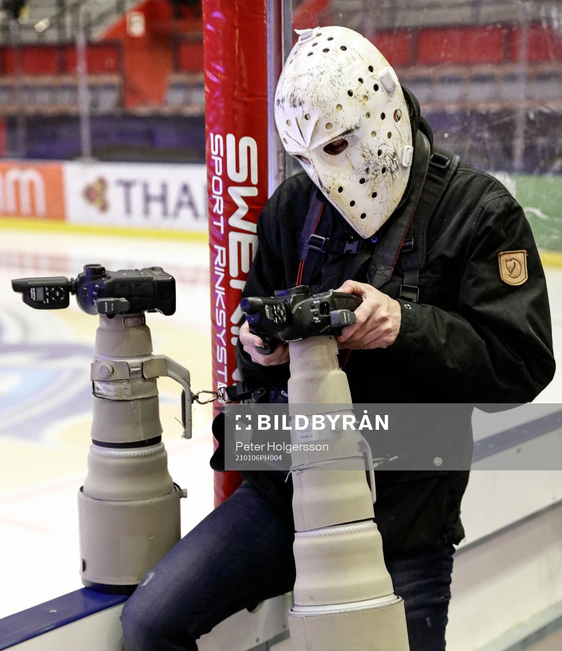 Bildbyråns fotograf Peter Holgersson med ”Pelle
