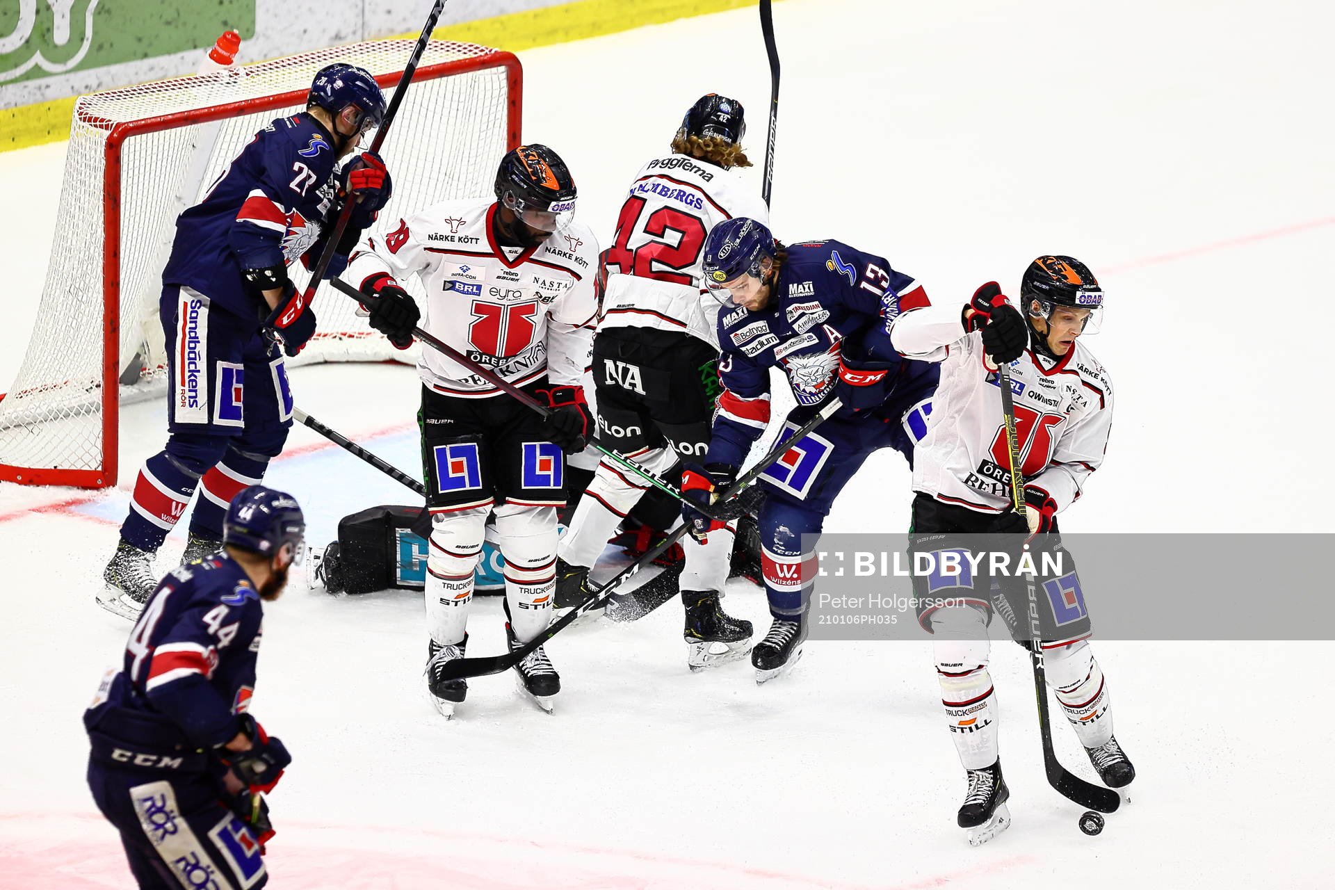 Spel framför Örebros mål