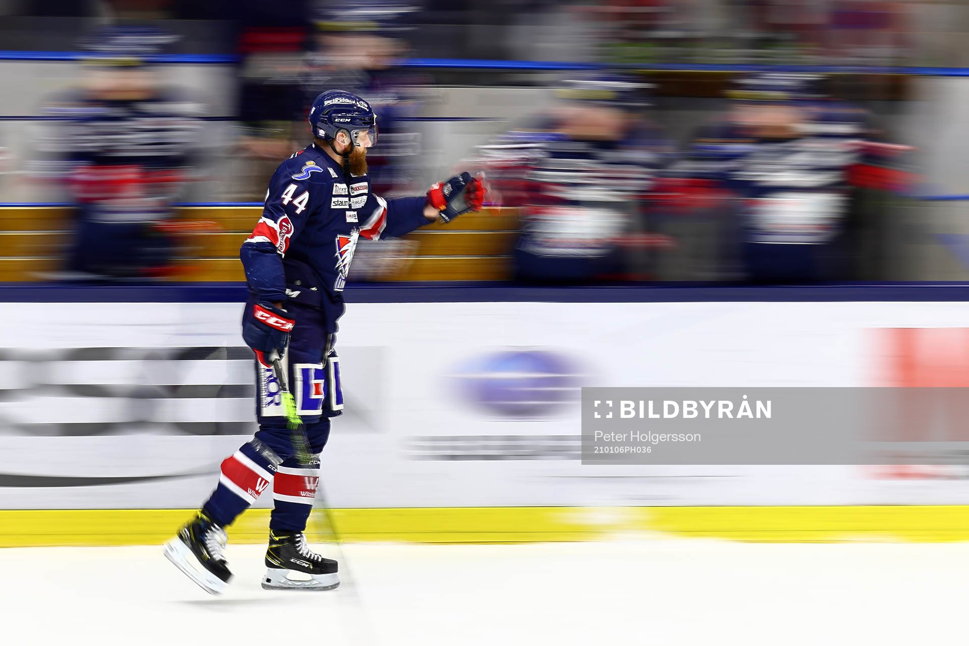 Linköpings Jonas Junland jublar