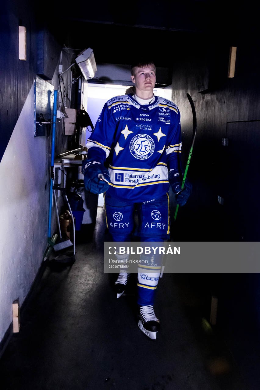 Leksands Lucas Nordsäter på väg in