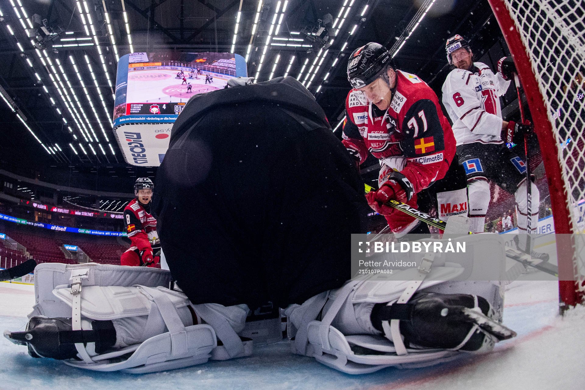 Malmö Redhawks Jan-Mikael Järvinen oroar mot Örebros