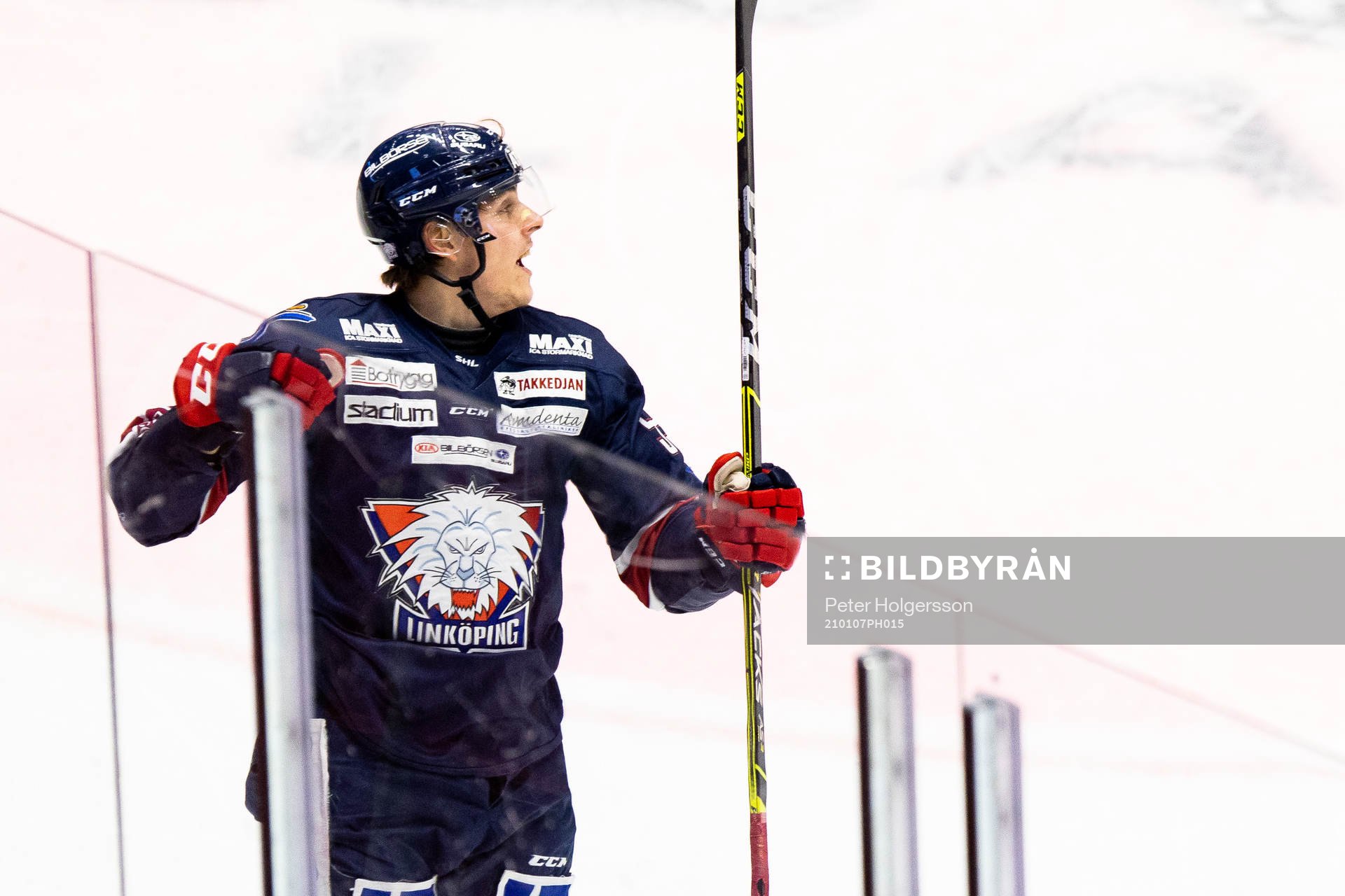 Linköpings Max Lindroth jublar
