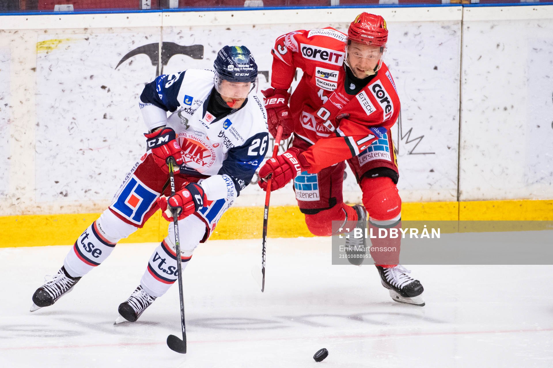 Västerviks Connor Jones och Modos Johan Harju