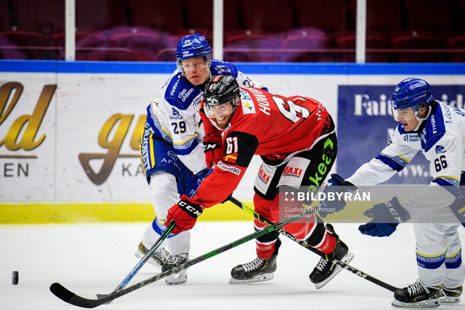 Malmö Redhawks Quinton Howden i en kamp mot Leksands Emil