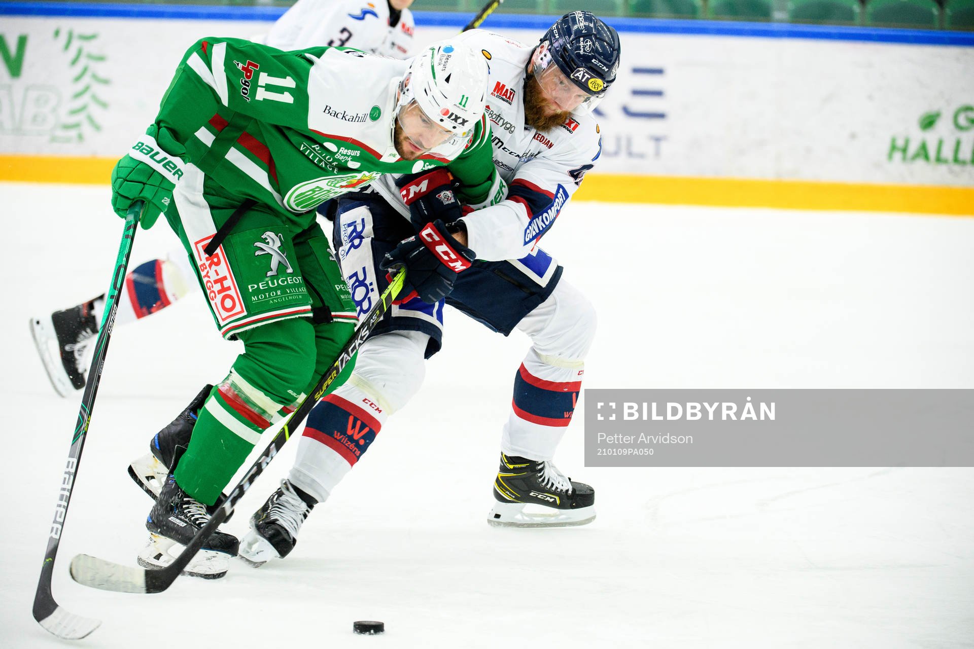 Rögles Mattias Sjögren och Linköpings Jonas Junland