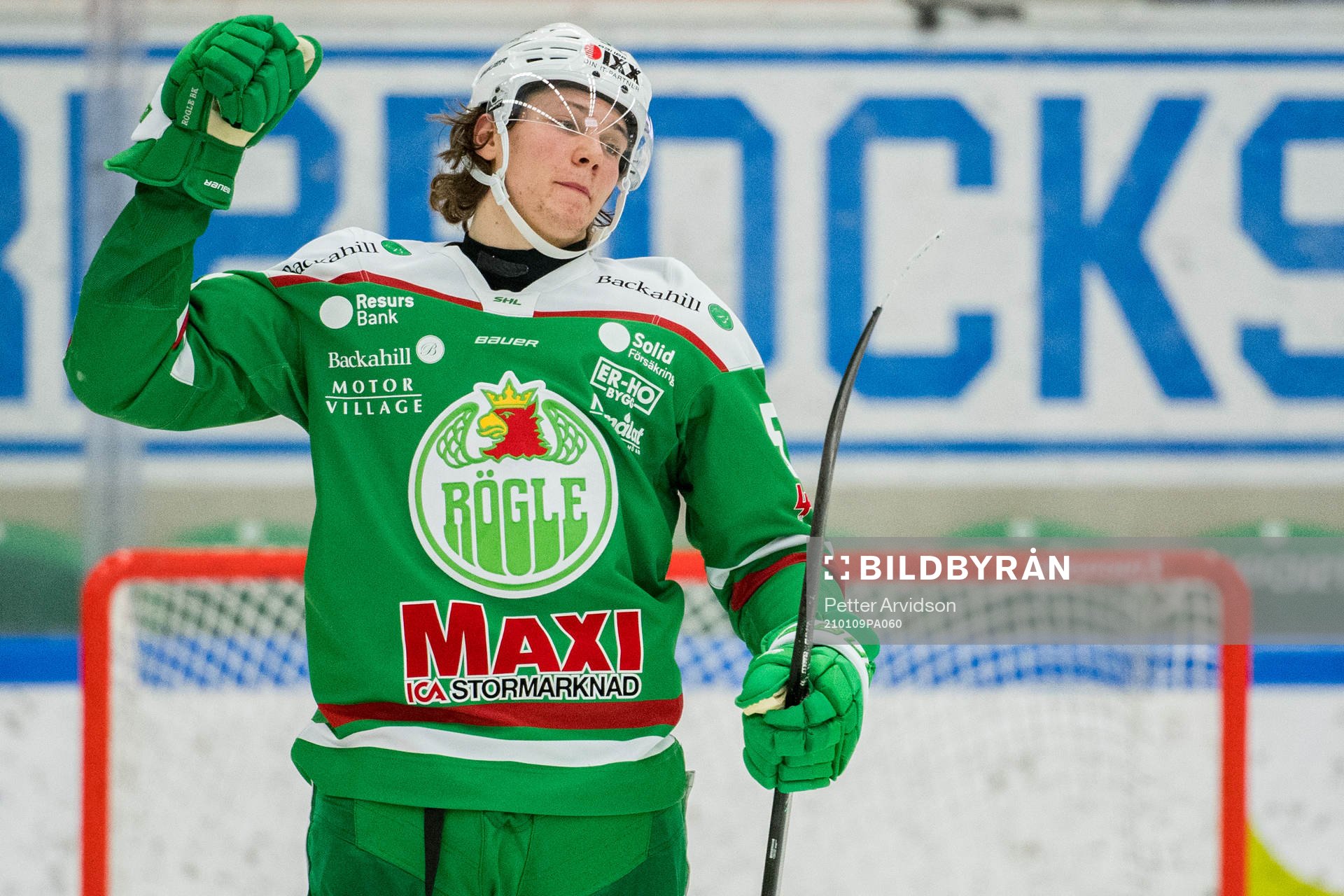Rögles Moritz Seider jublar