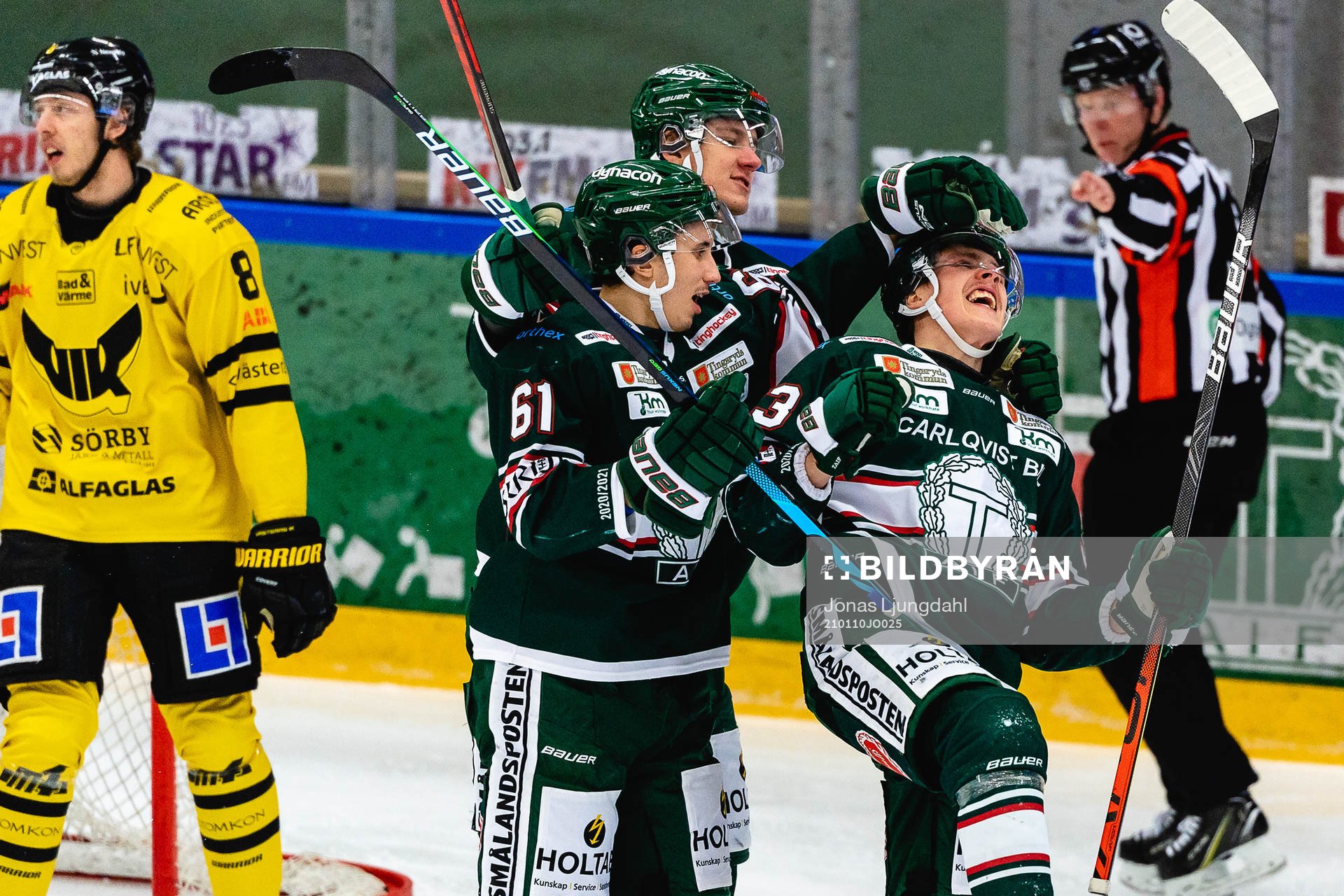Oskar Matushkin och Felix Olsson jublar
