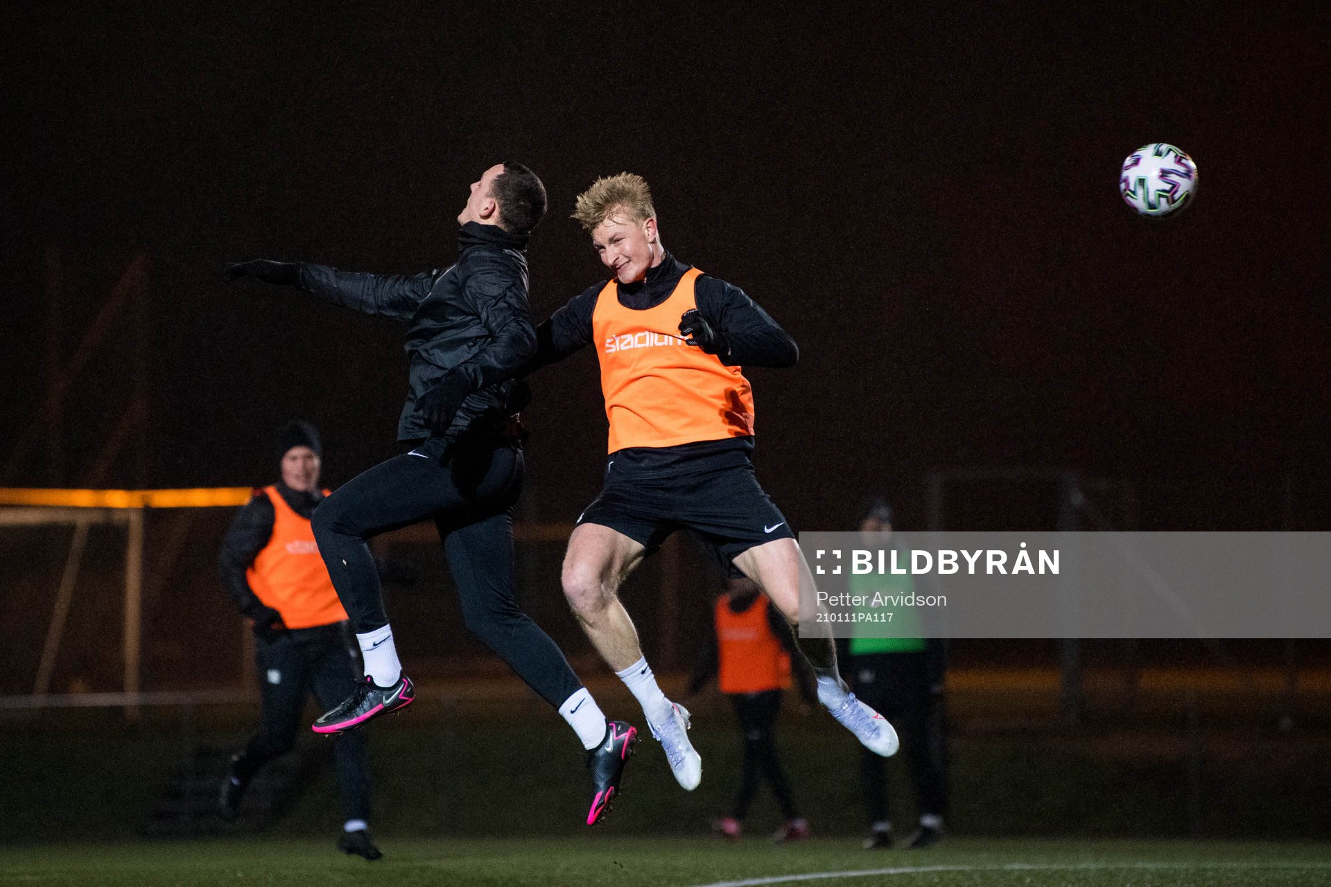 Landskronas Viktor Ekblom och Viktor Wihlstrand under en fotbollsträning med Landskrona den 11 januari 2021 i Landskrona.