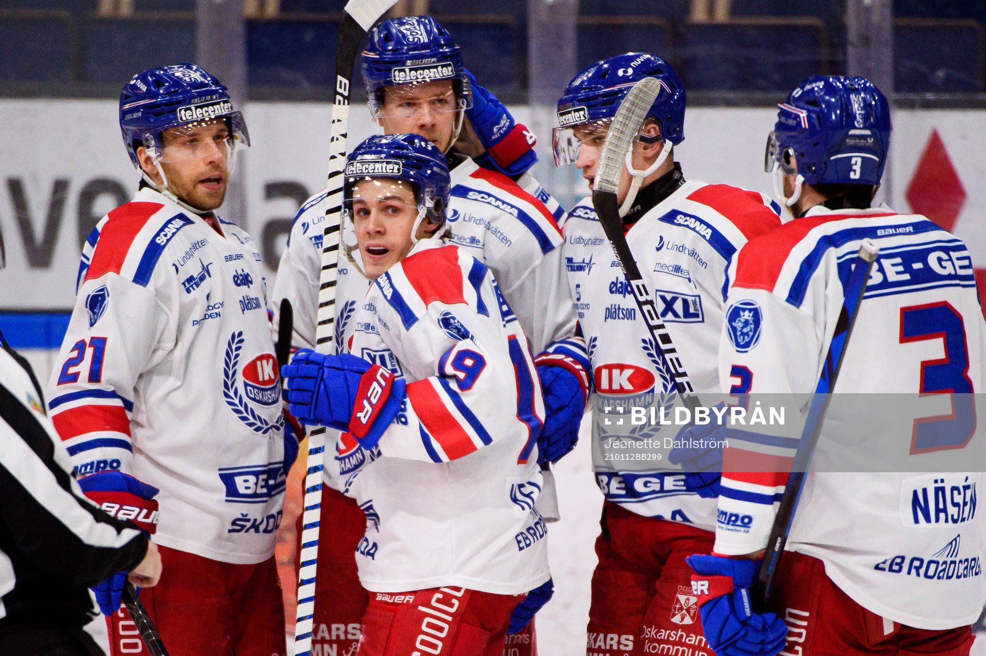 Oskarshamns Tyler Kelleher jublar