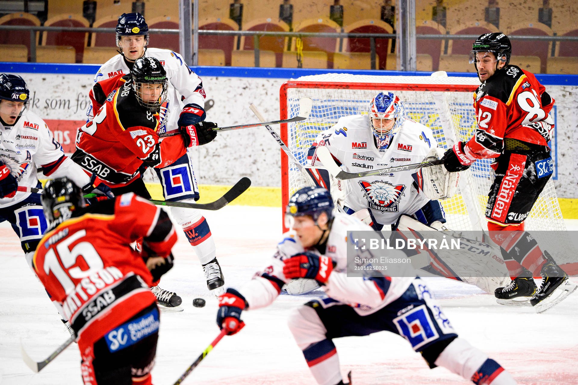 Luleås Carl Mattsson gör 1-1 bakom Linköpings målvakt