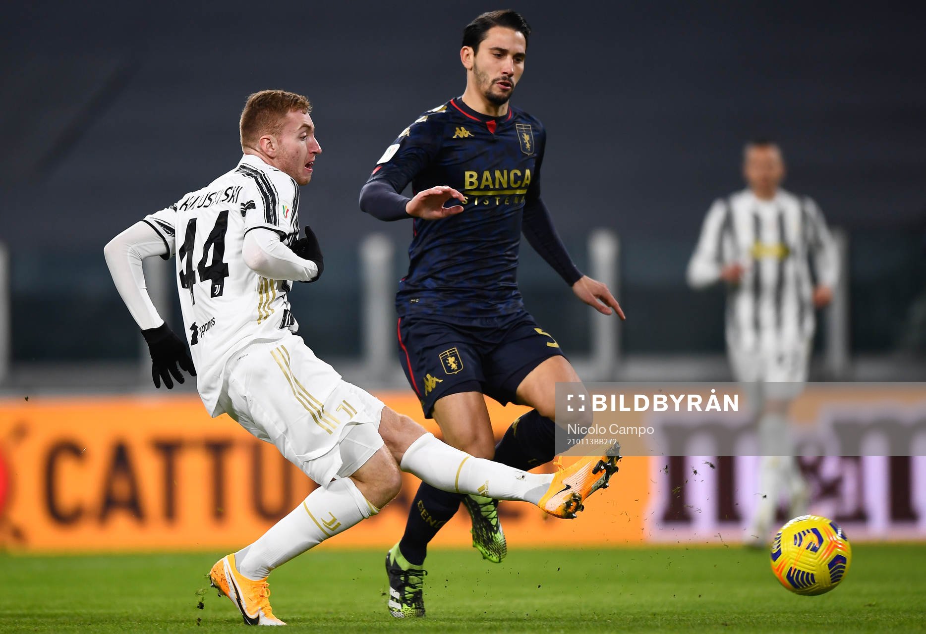 Dejan Kulusevski of Juventus scores the 1-0 goal
