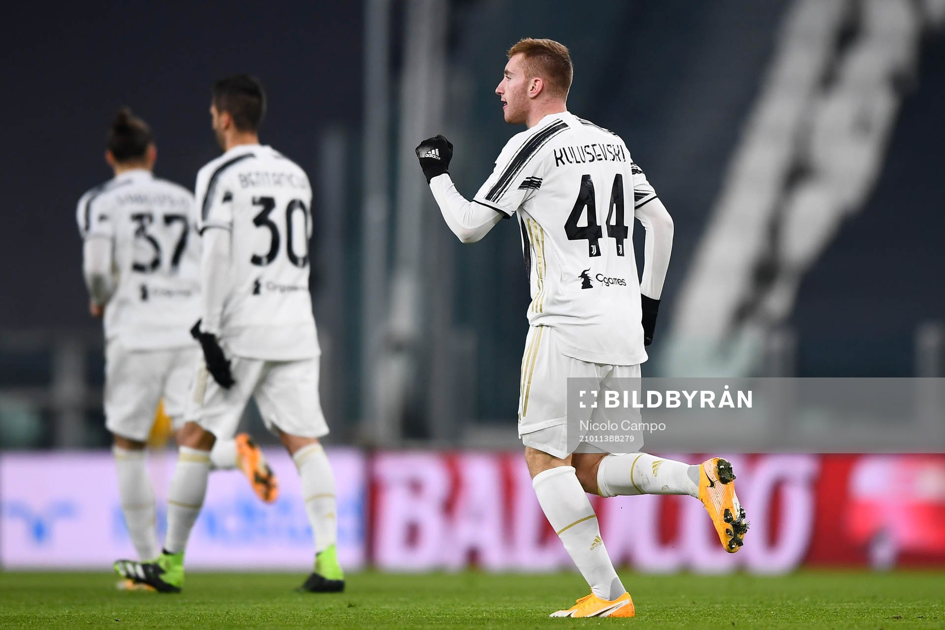 Dejan Kulusevski of Juventus celebrates