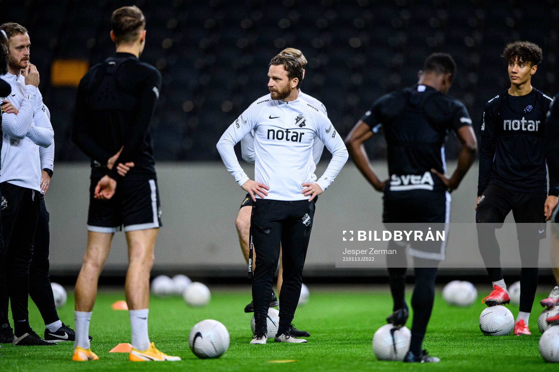 s tränare Bartosz Grzelak