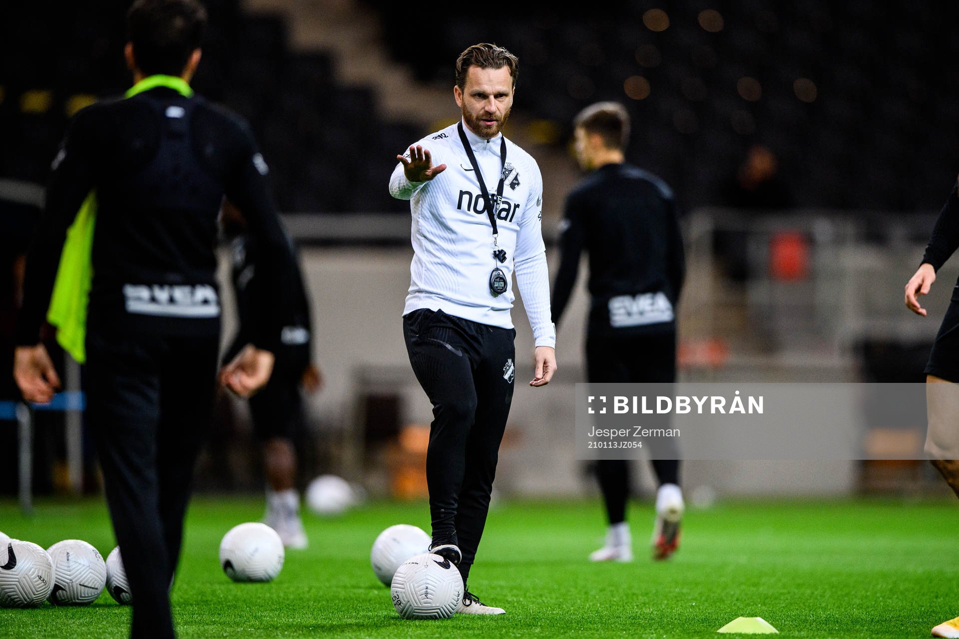 s tränare Bartosz Grzelak