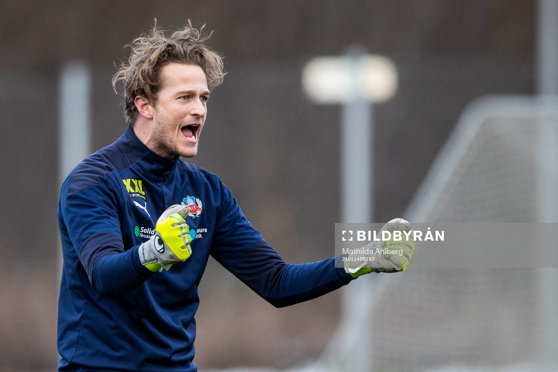 Helsingborgs målvakt Anders Lindegaard jublar under en träning med Helsingborg den 14 januari 2021 i Helsingborg.