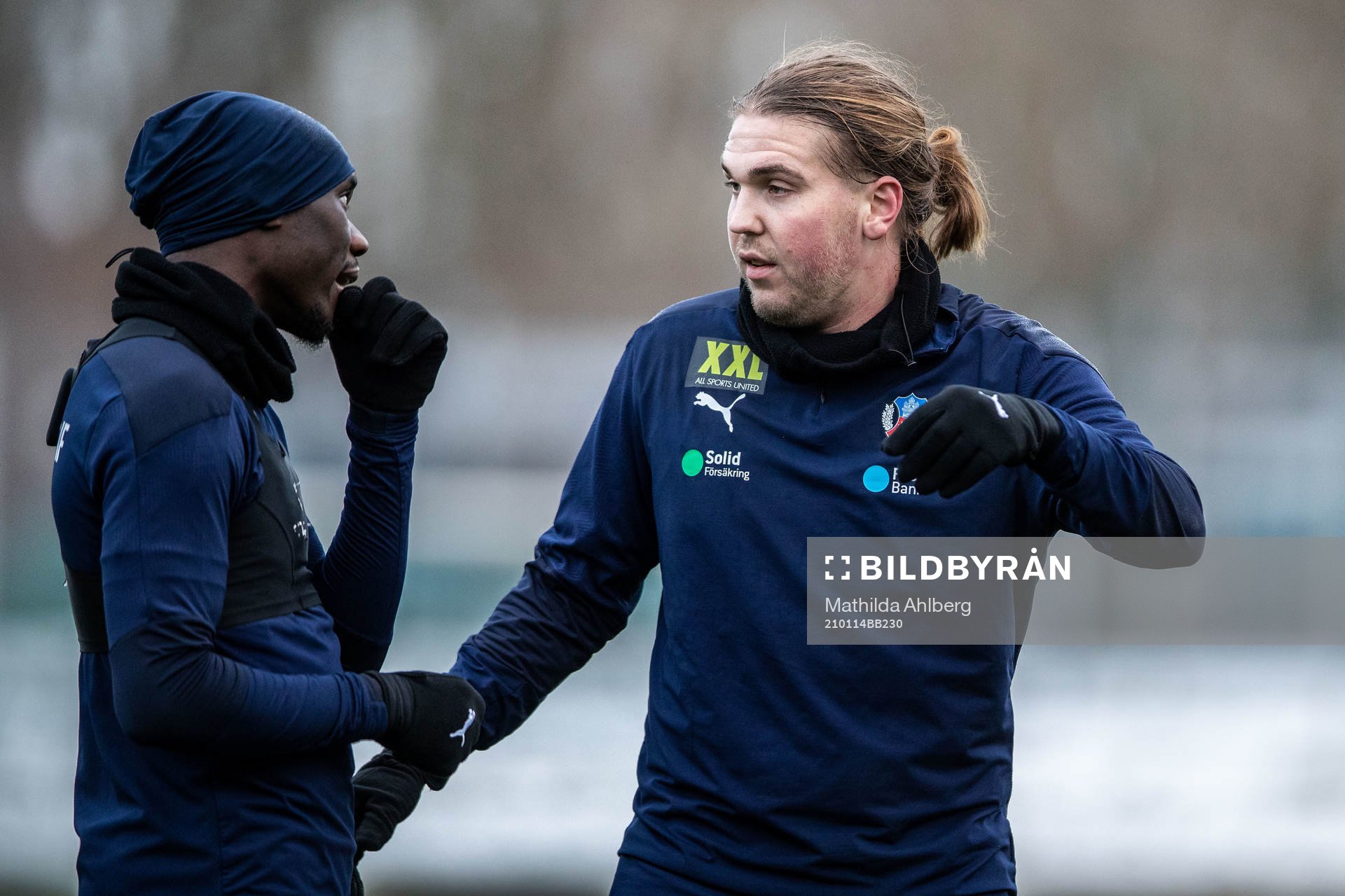 Helsingborgs Ravy Tsouka-Dozi och Charlie Weberg