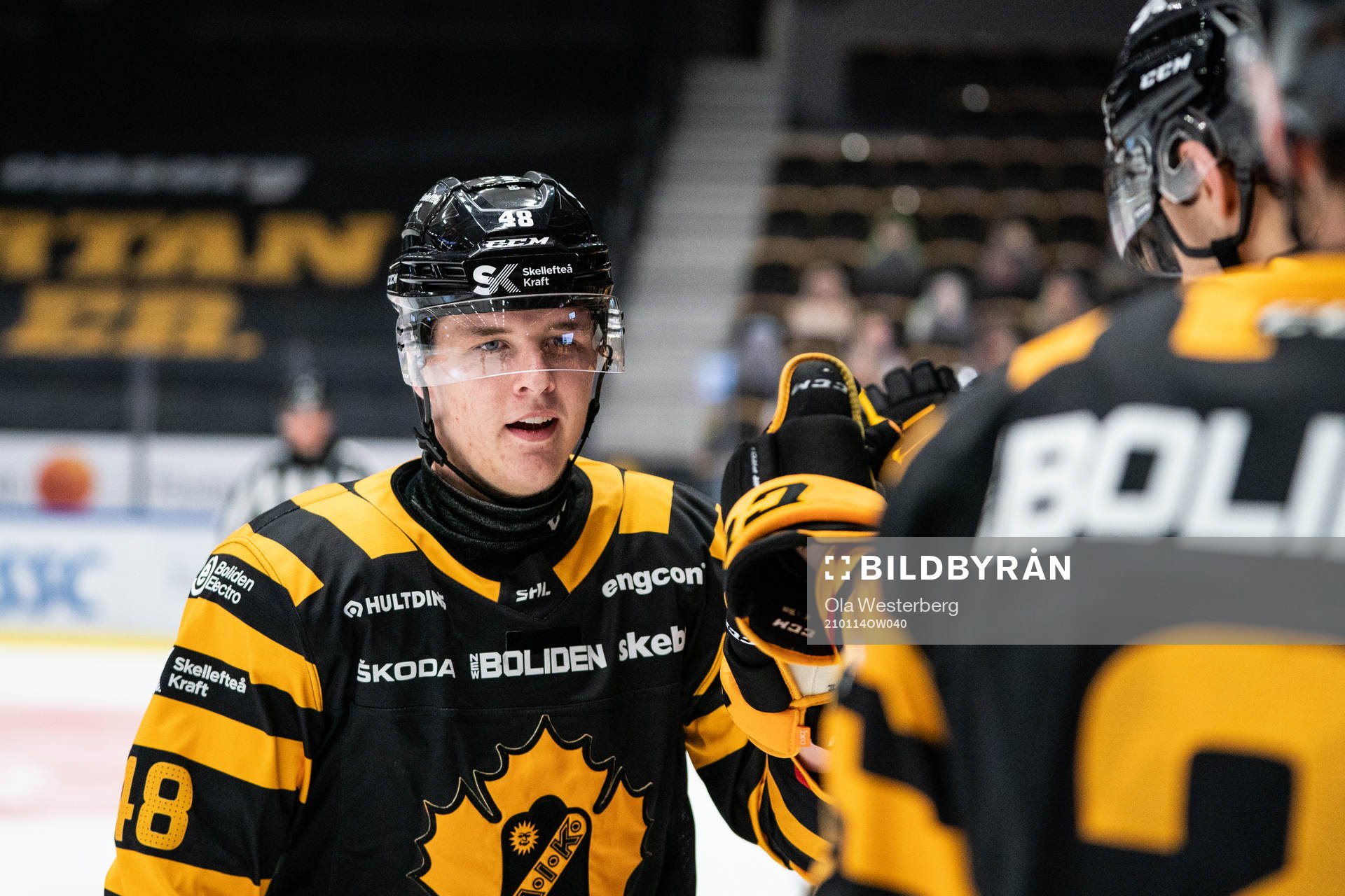 Skellefteås Jonatan Berggren jublar