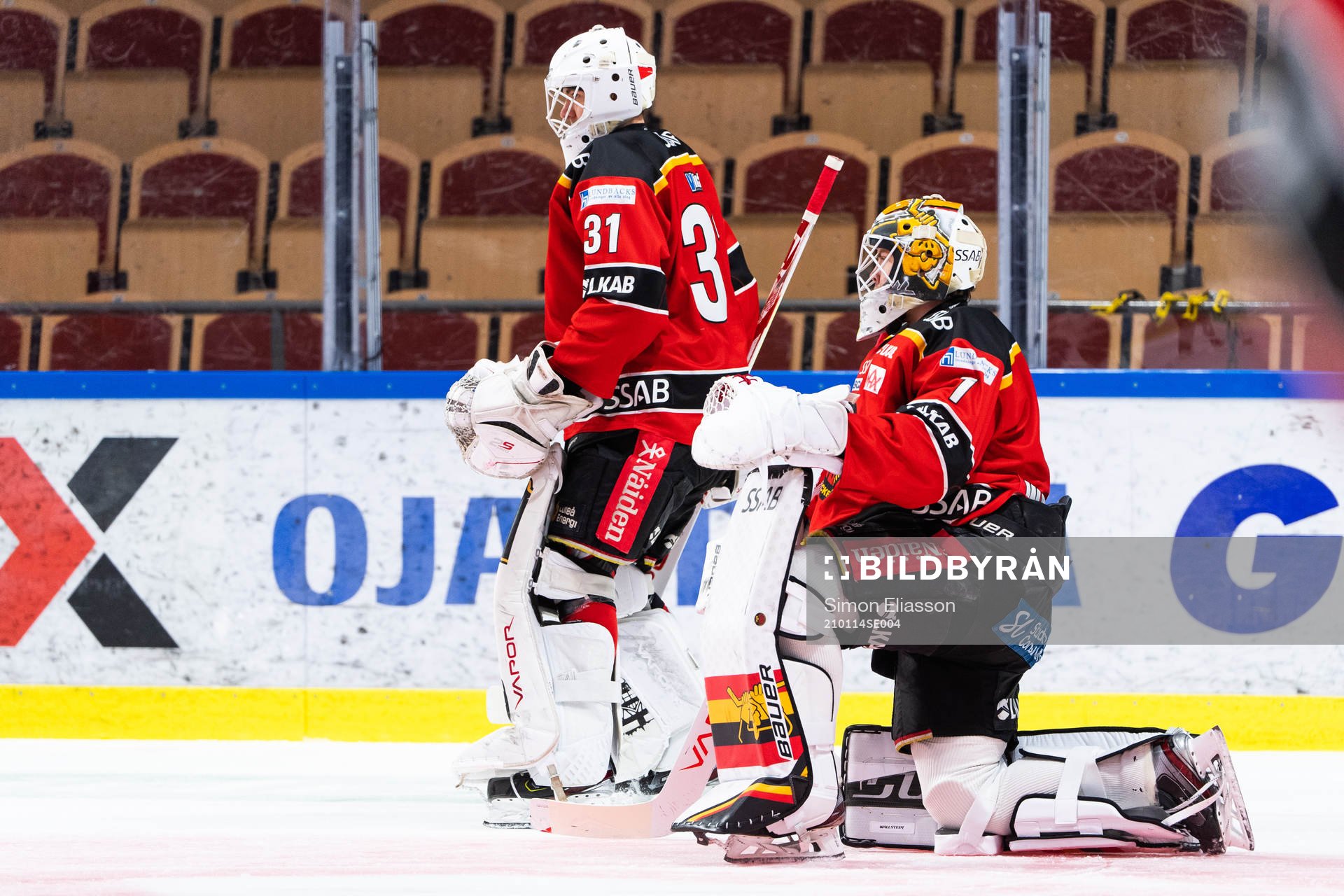 Luleås målvakt Sebastian Andersson och målvakt Jesper