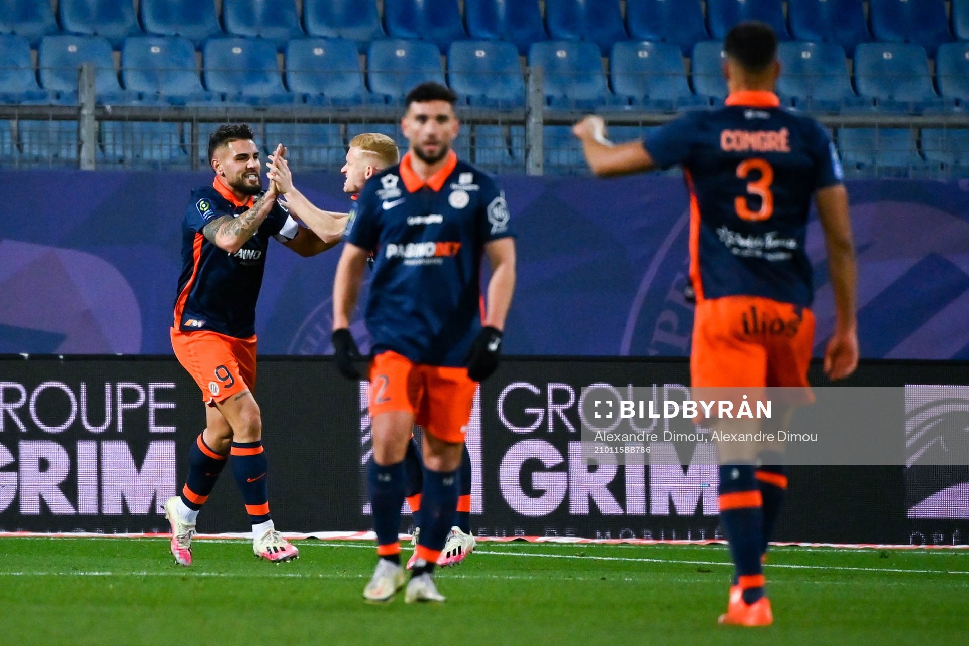 Fotboll, Franska Ligan, Montpellier - Monaco: Andy DELORT of Montpellier celebrates his scoring with teammates during the Ligue 1 match between Montpellier and Monaco at Stade de la Mosson on January 15, 2021 in Montpellier, France. (