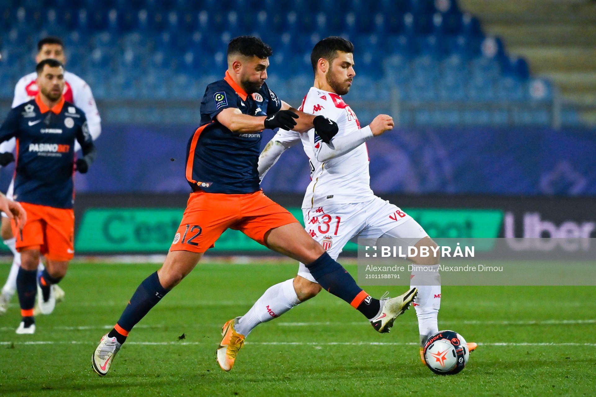 Jordan FERRI of Montpellier and Kevin VOLLAND of Monaco