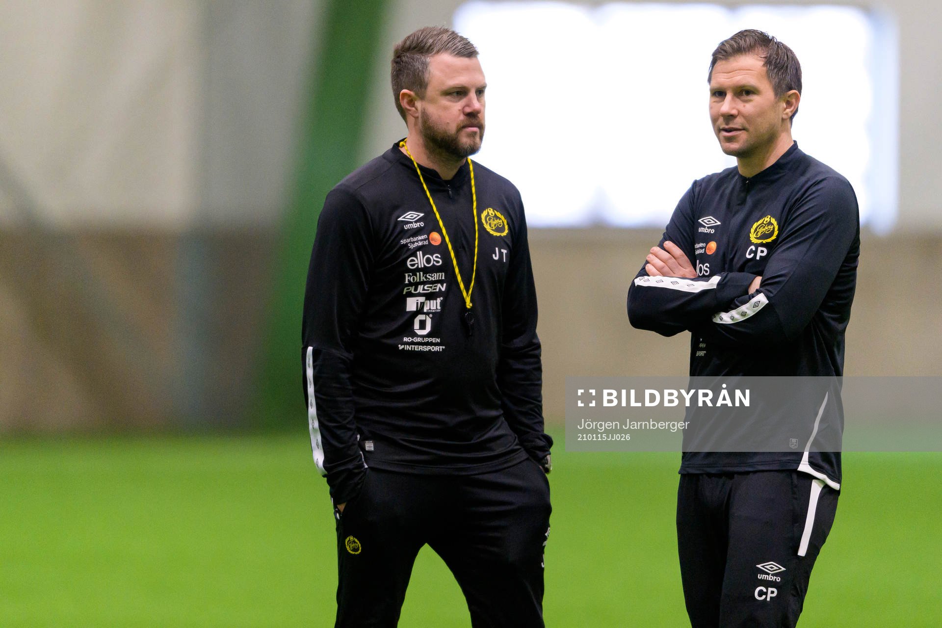 Manager Jimmy Thelin och assisterande tränare Christer