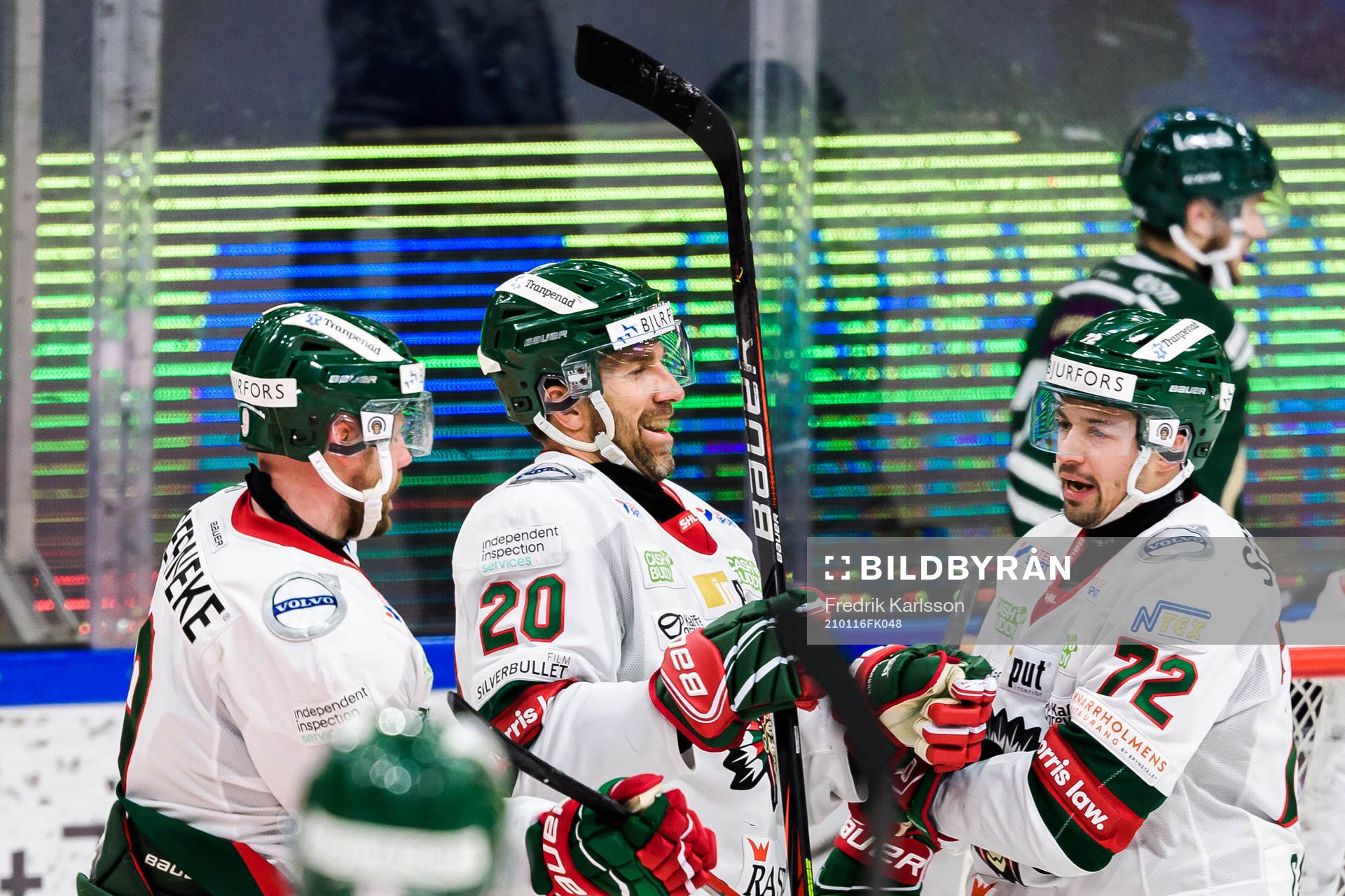 Frölundas Joel Lundqvist jublar med Patrik Carlsson