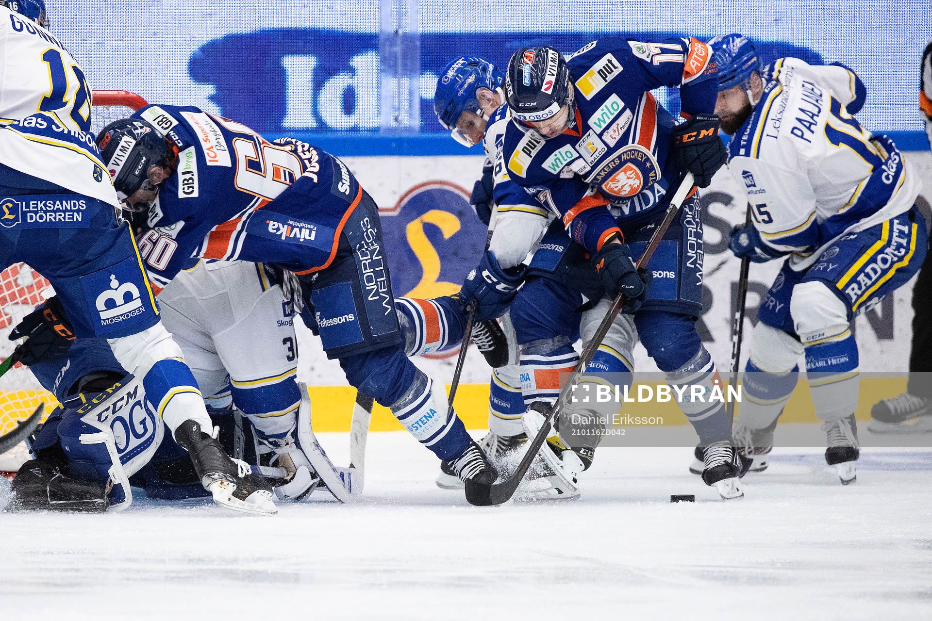 Växjös Erik Josefsson och Emil Forslund mot Leksands Otto