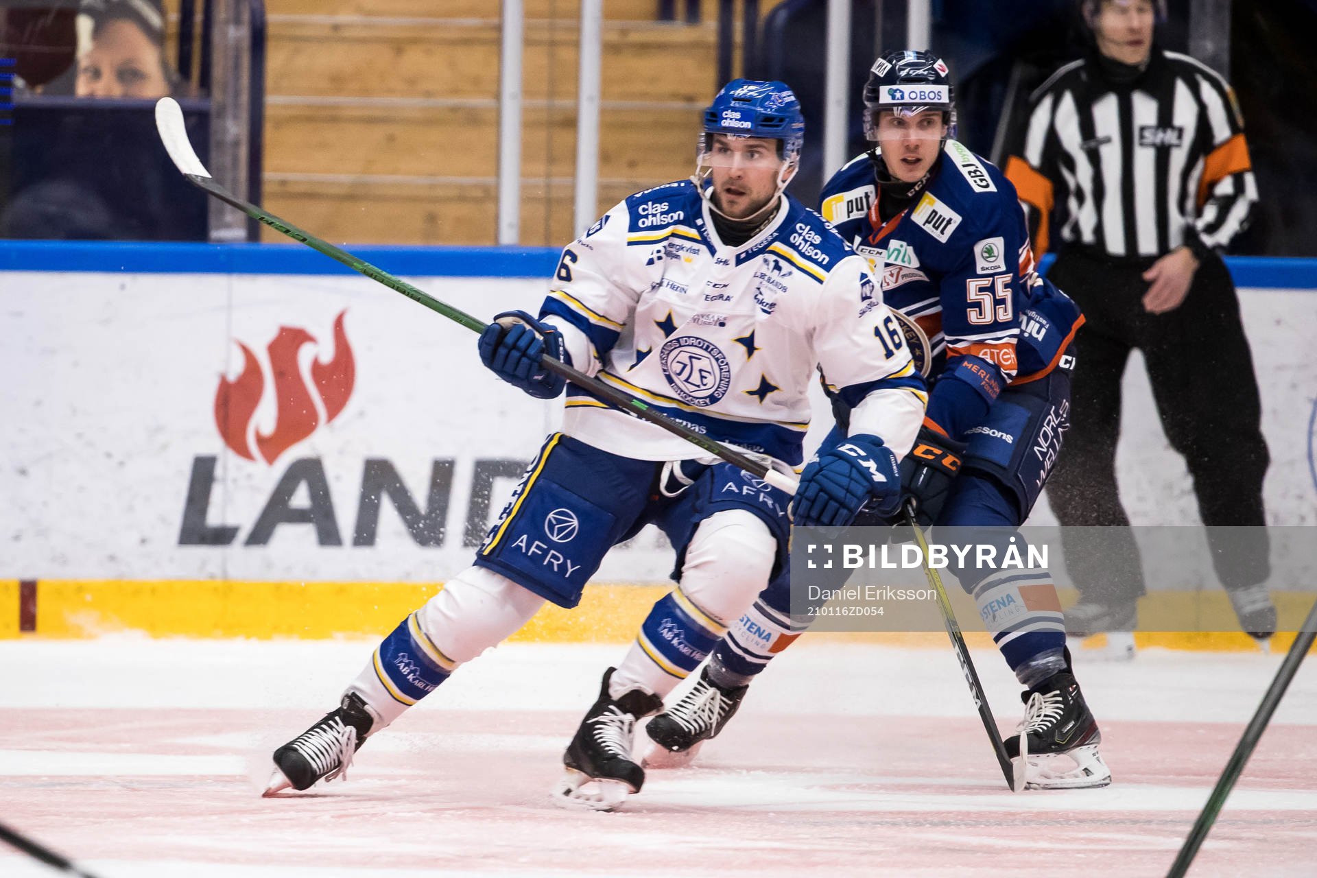 Leksands Daniel Gunnarsson och Växjös Miika Koivisto