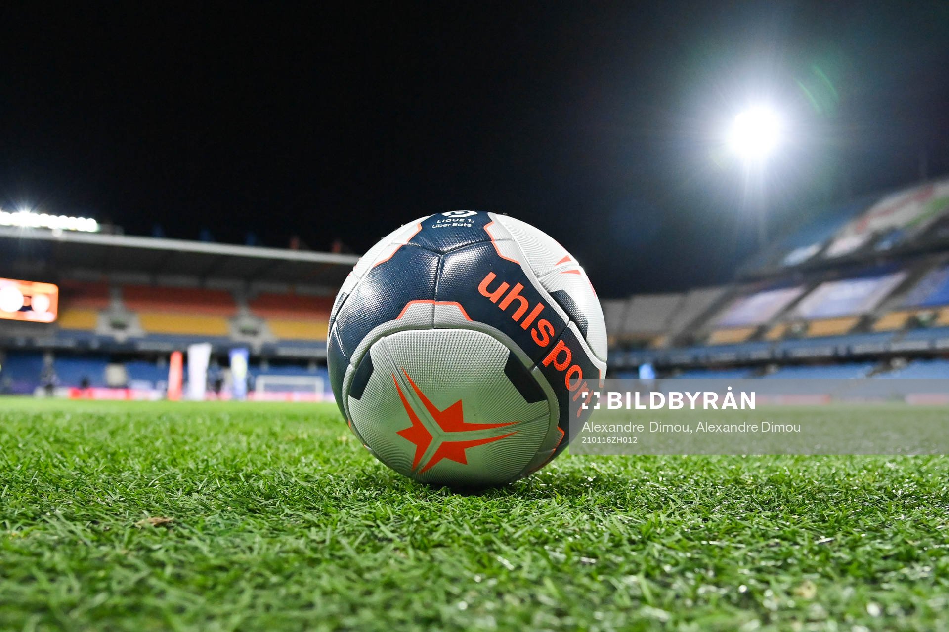 New ball of Ligue 1
