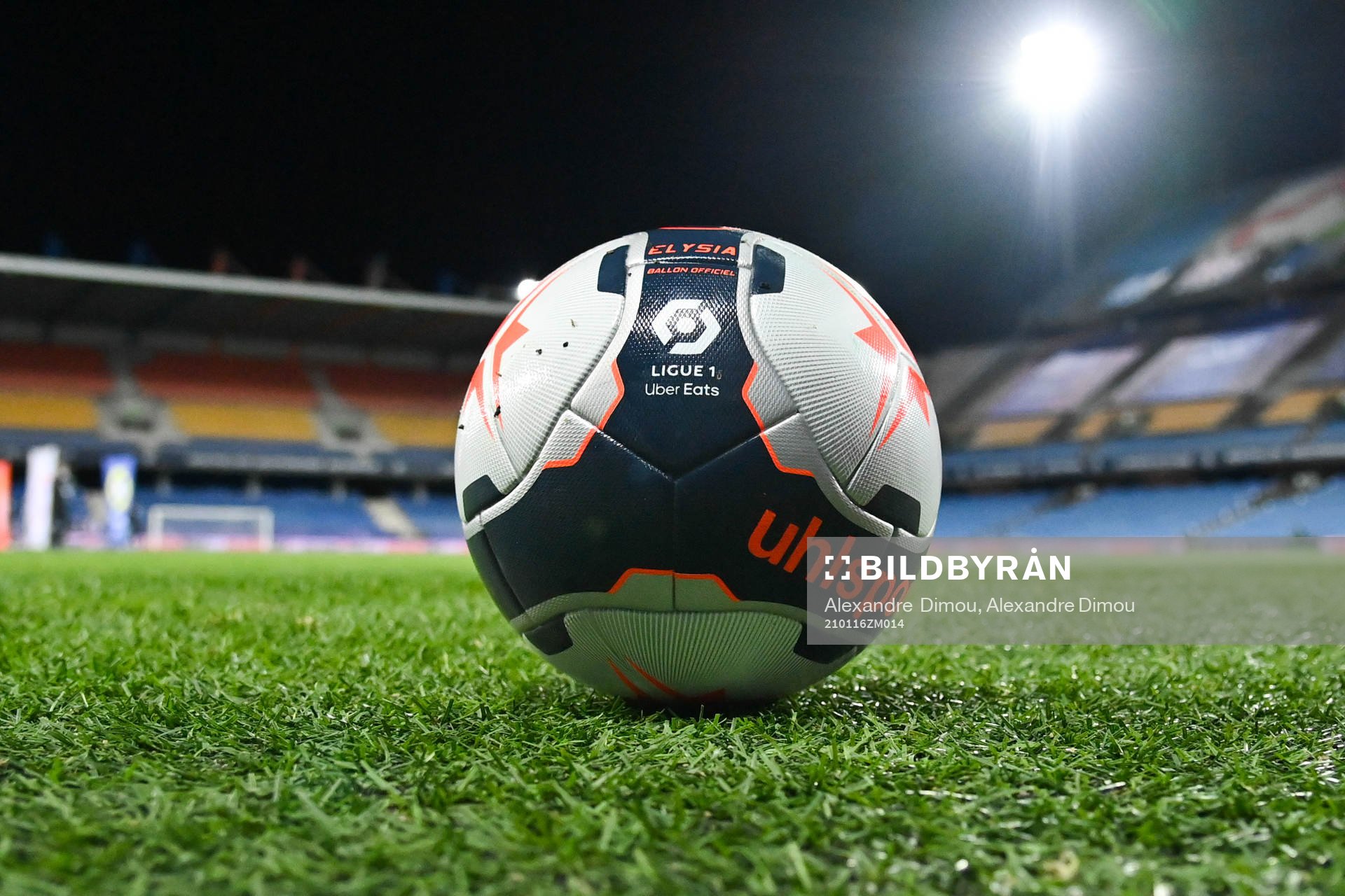 New ball of Ligue 1