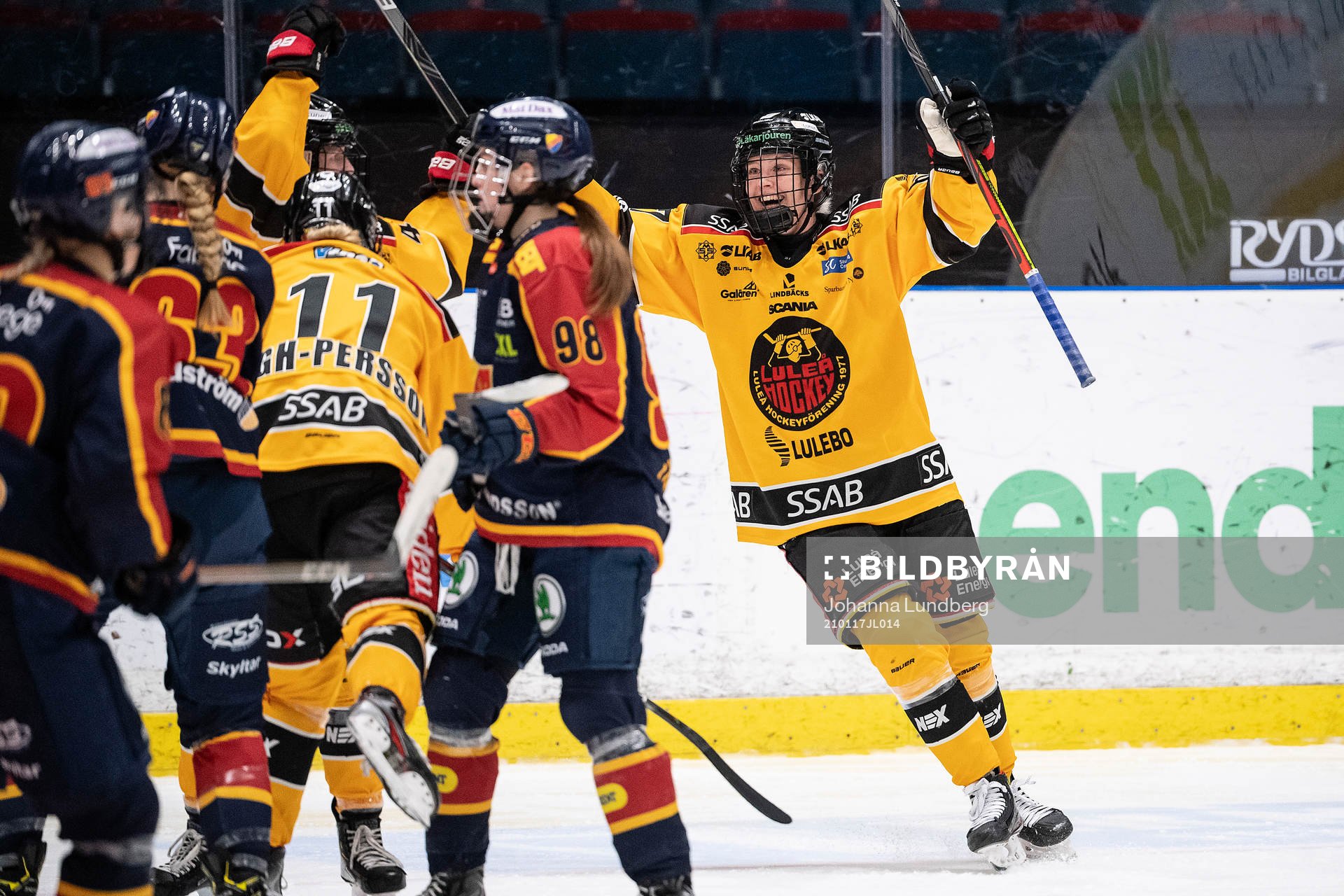 Luleås Linn Peterson jublar
