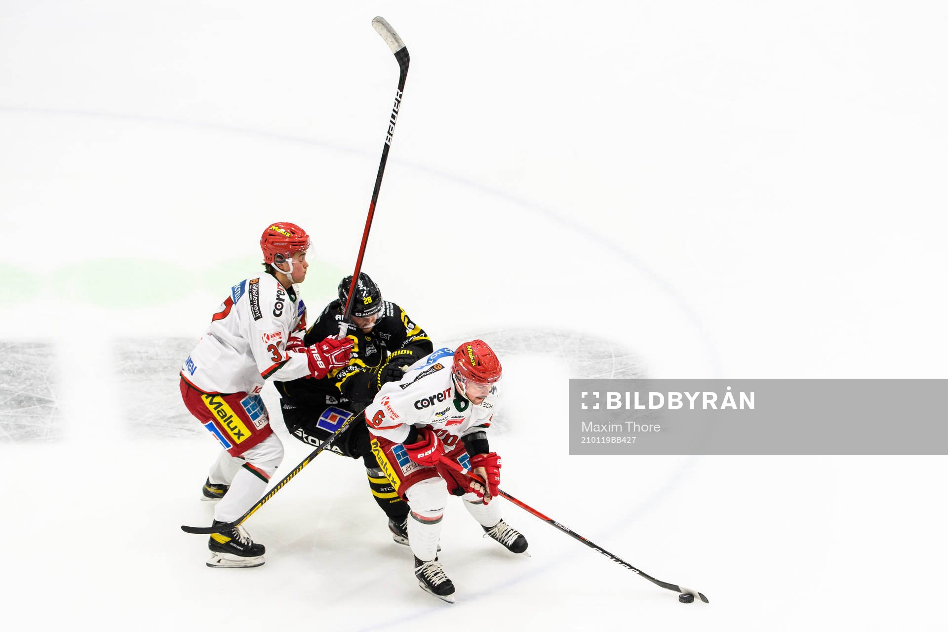 Modos Hugo Styf och Jesper Dahlroth mot Västerås Lukas