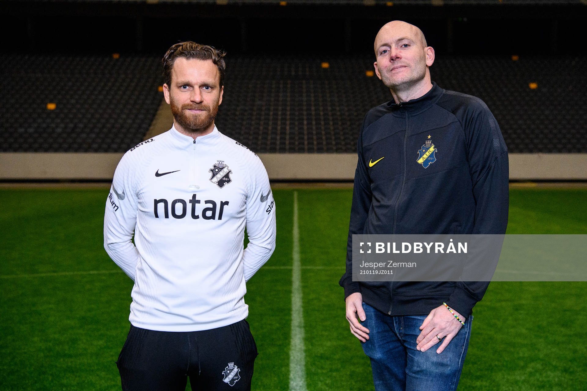 s huvudtränare Bartosz Grzelak och Andreas Janmyr