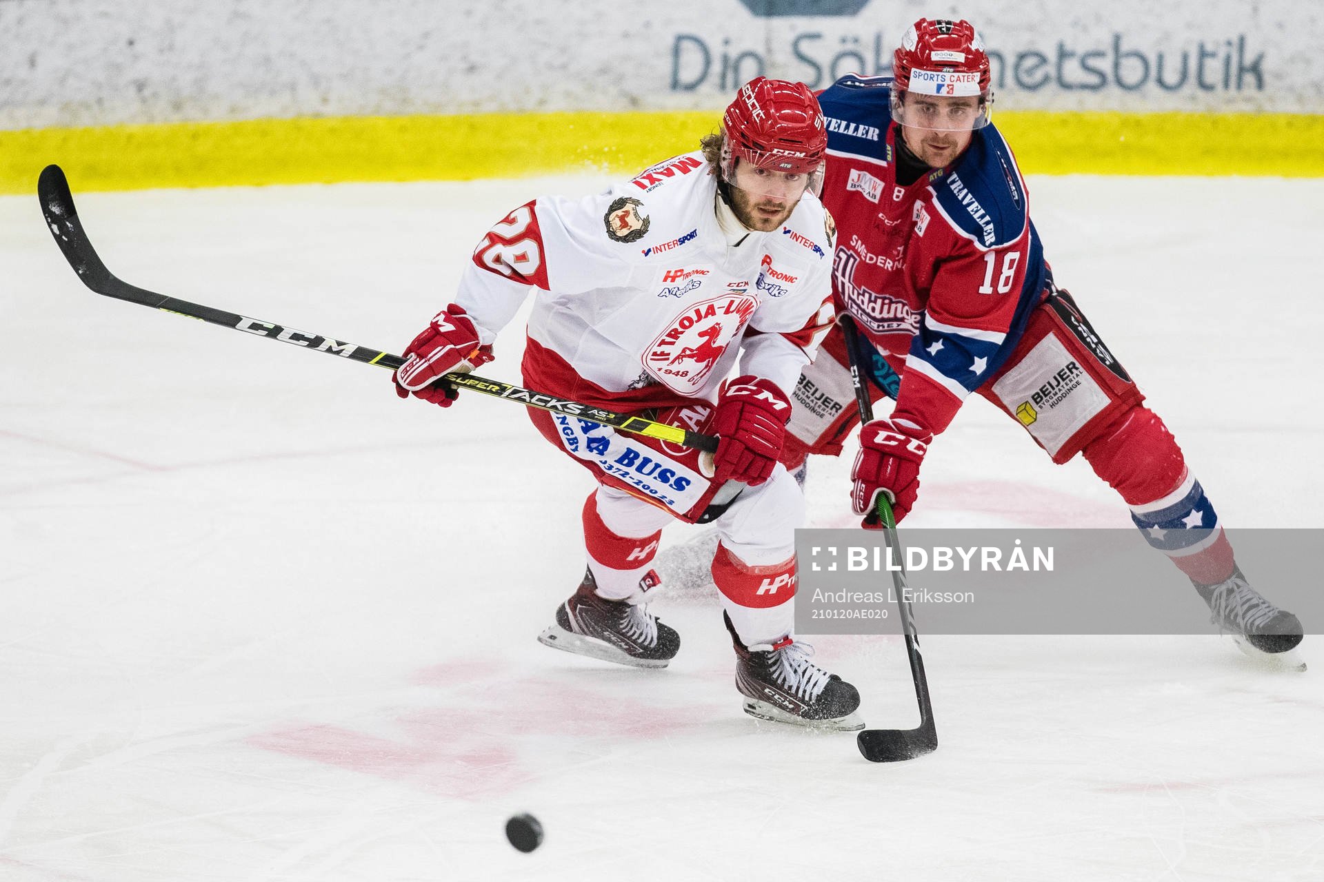 Trojas Måns Hansson och Huddinges Fabian Lundh