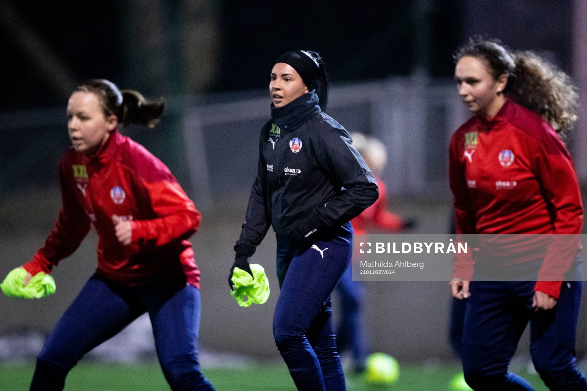 Helsingborgs Rosanna Johansson, Ebba Manglind och Astrid