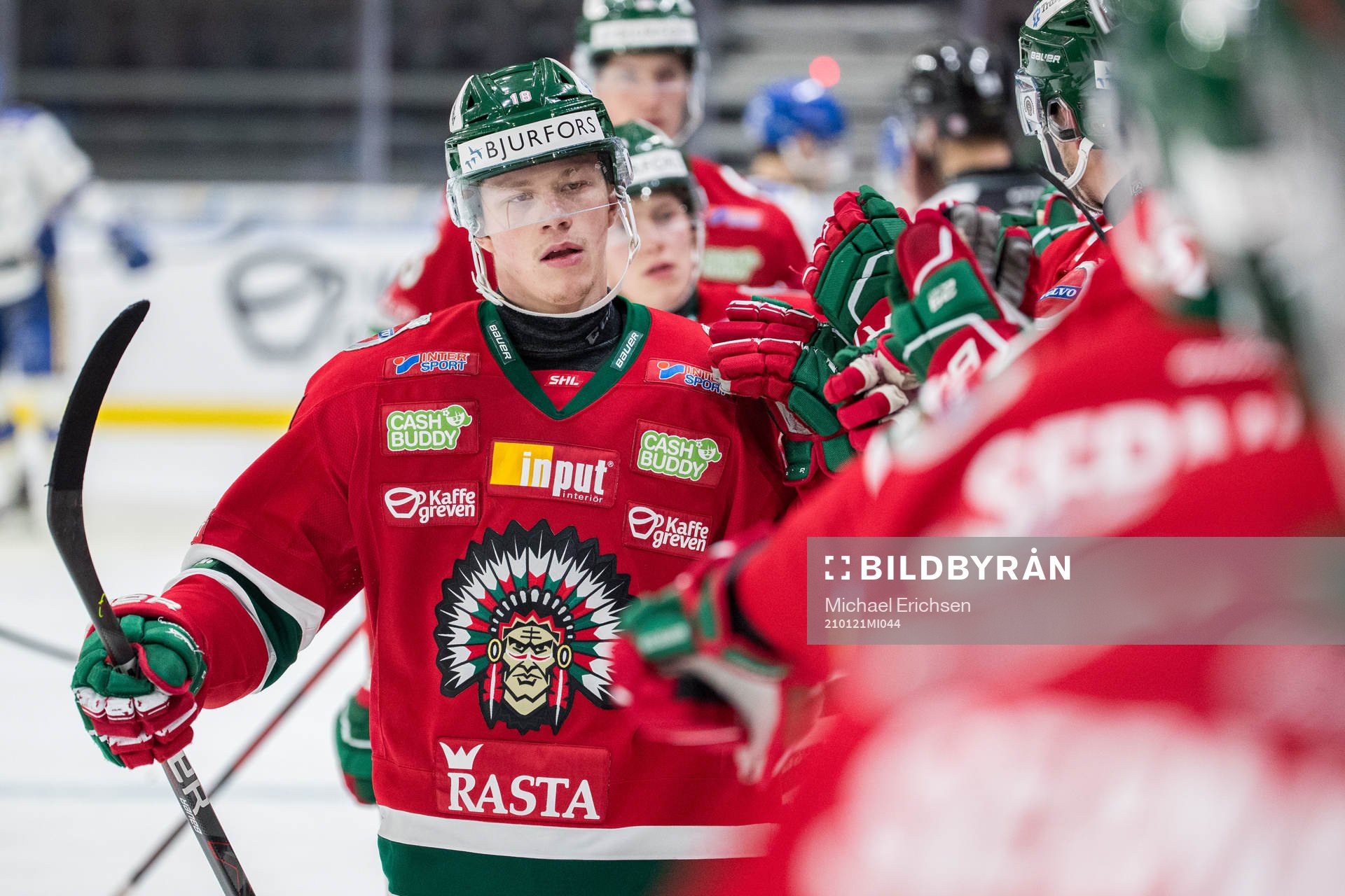 Frölundas Lucas Raymond jublar