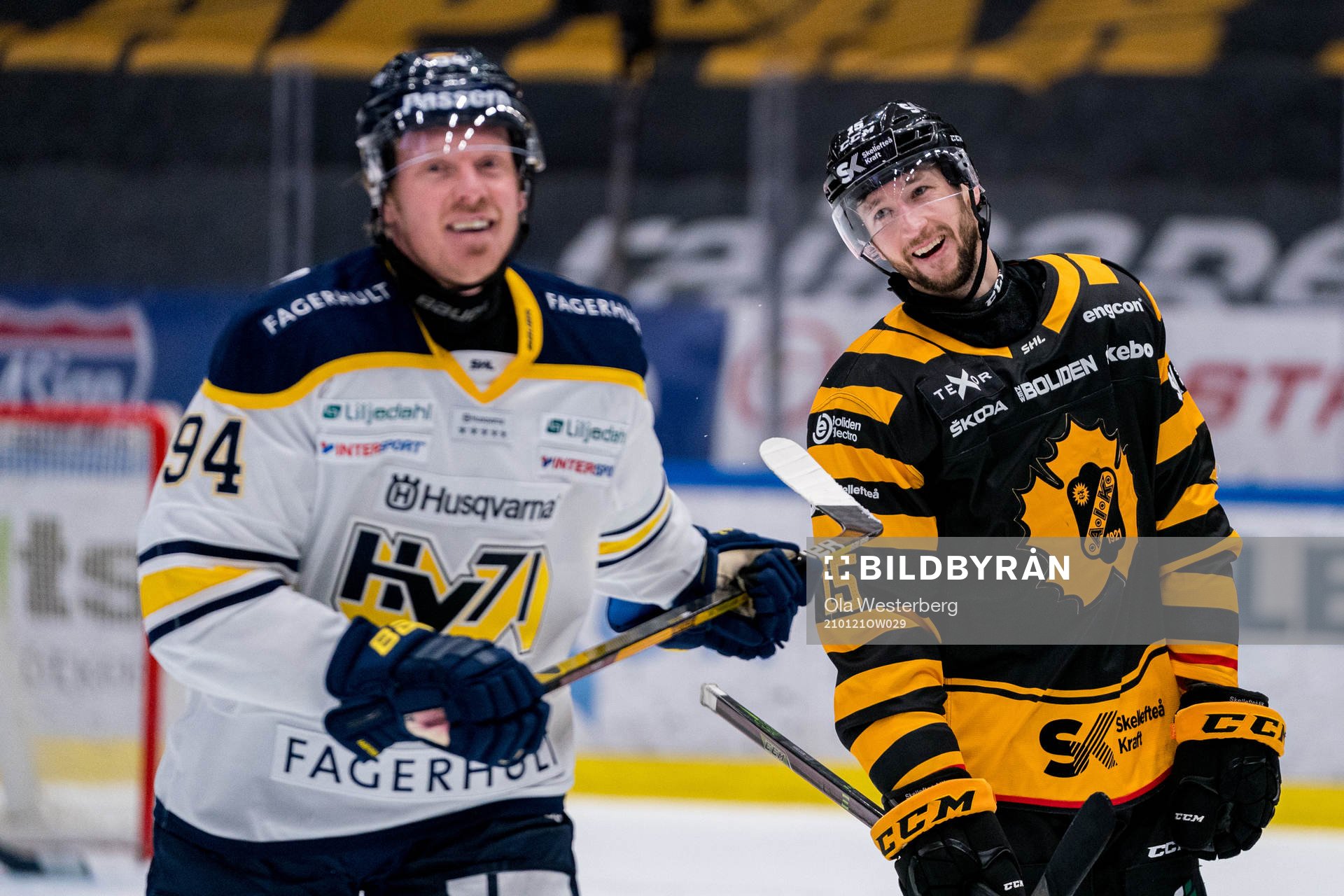 s Ryan Stoa och Skellefteås Melker Karlsson