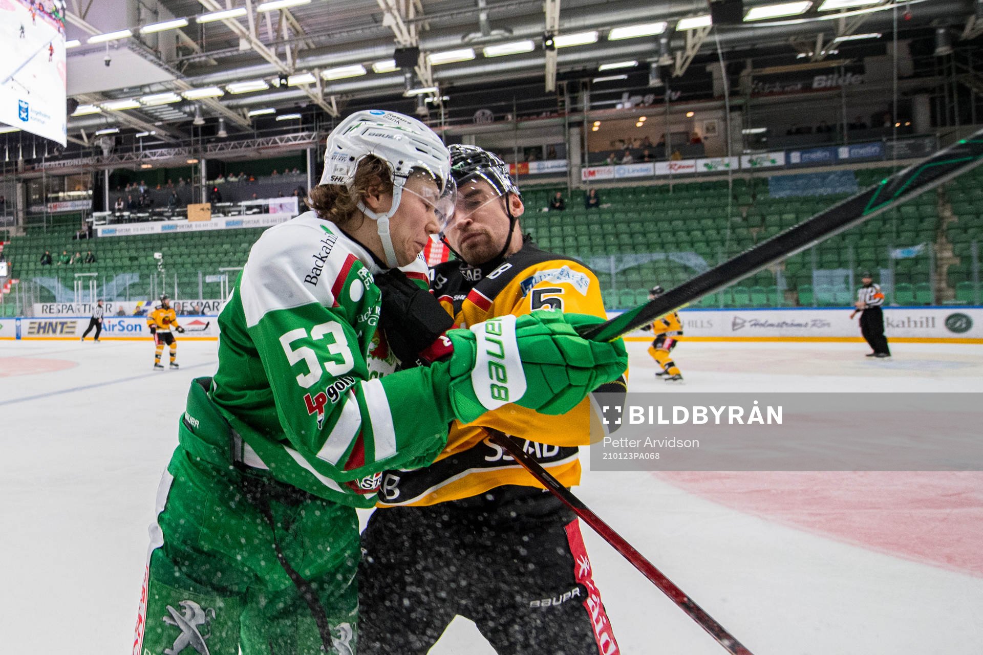 Rögles Moritz Seider och Luleås Eddie Larsson