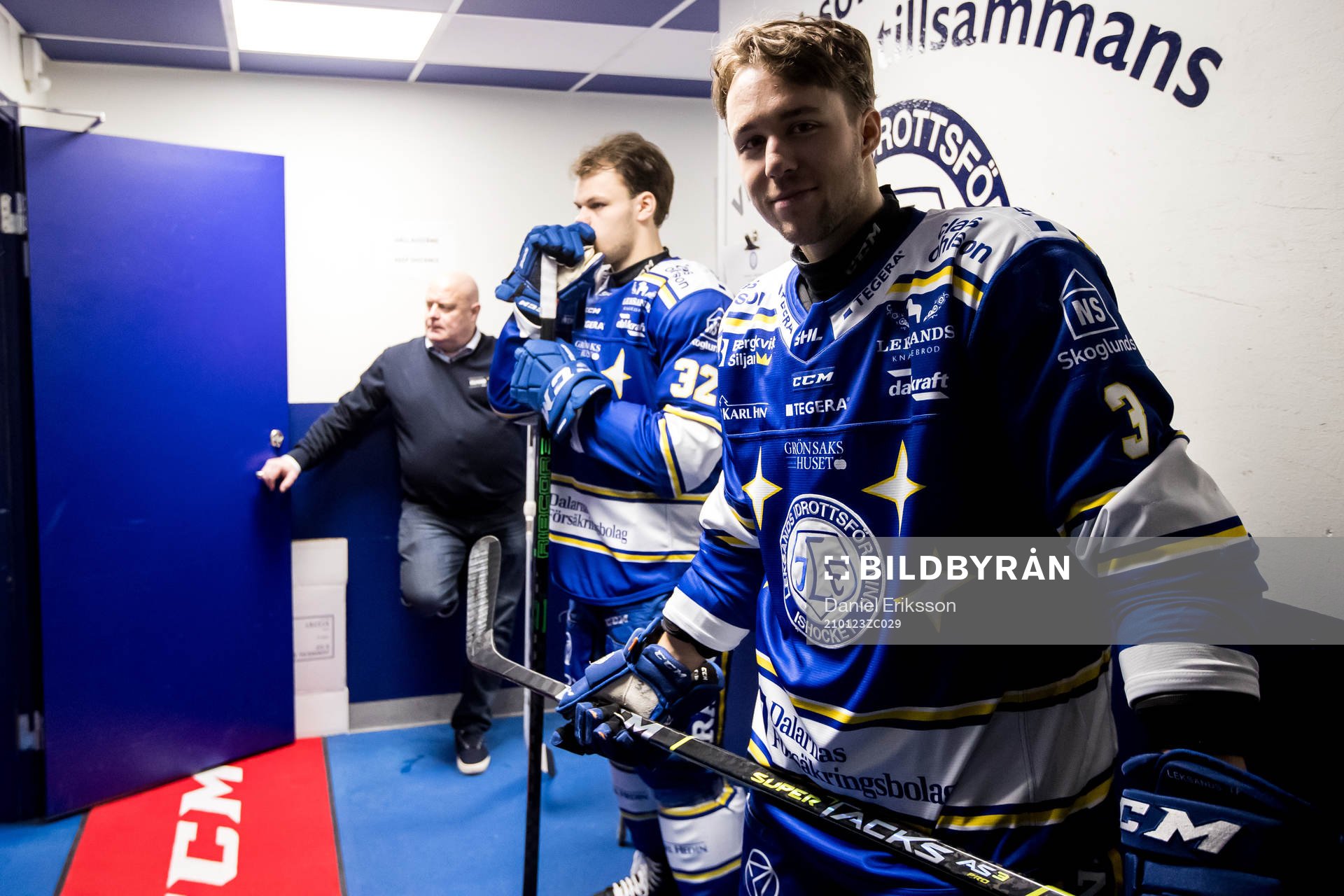 Leksands August Berg innan ishockeymatchen i SHL mellan
