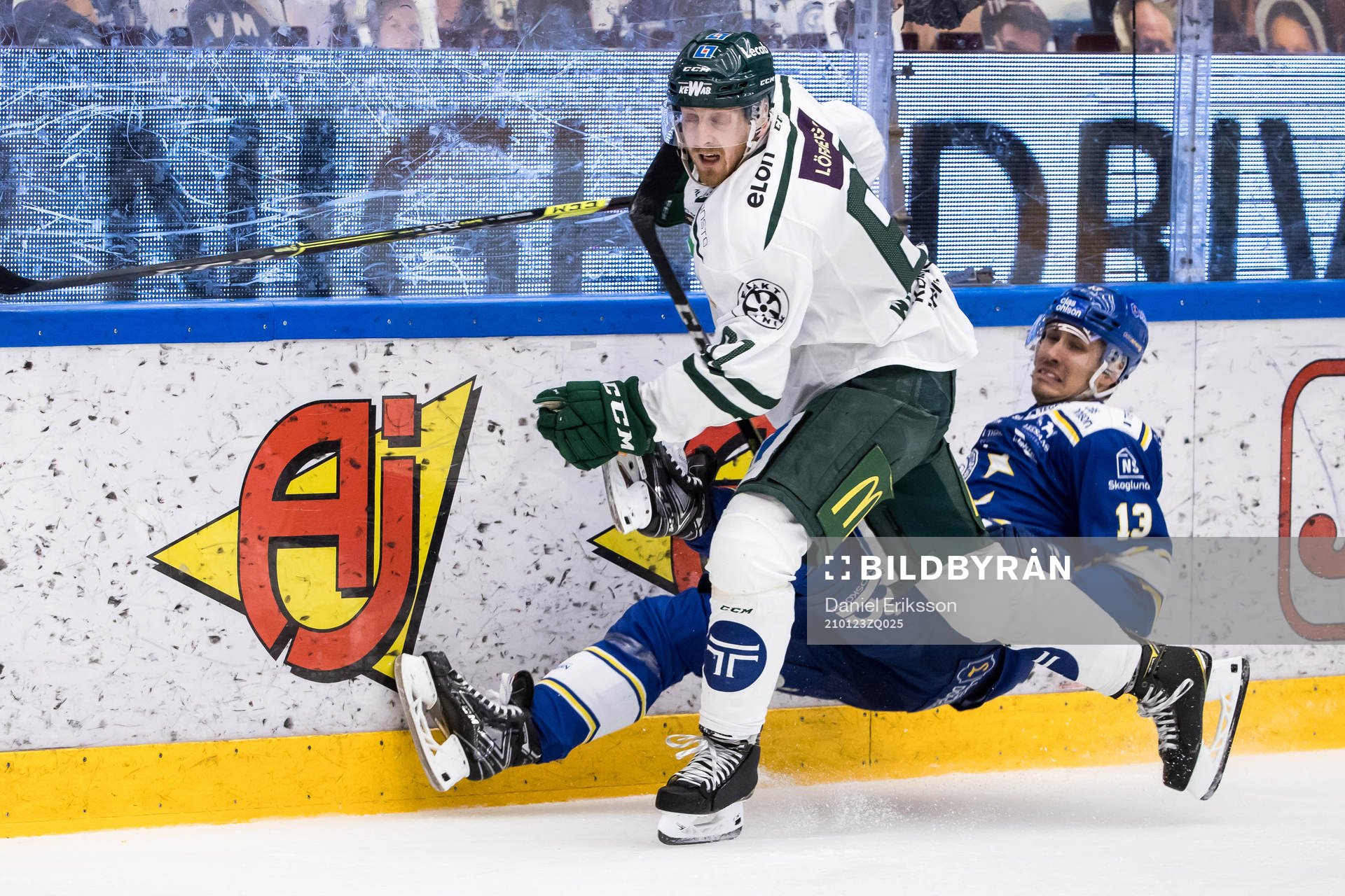 Färjestads Pontus Widerström och Leksands Jon Knuts