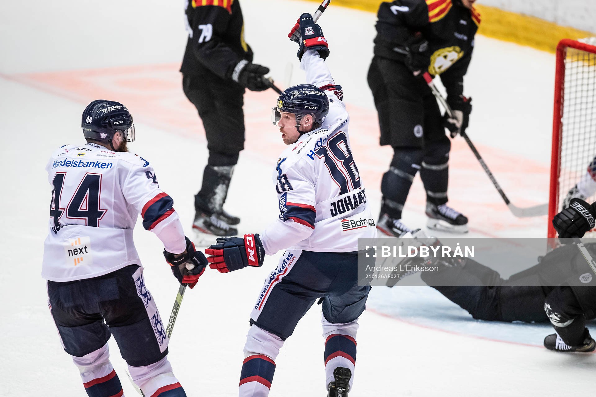 Linköpings Alexander Johansson och Jonas Junland jublar