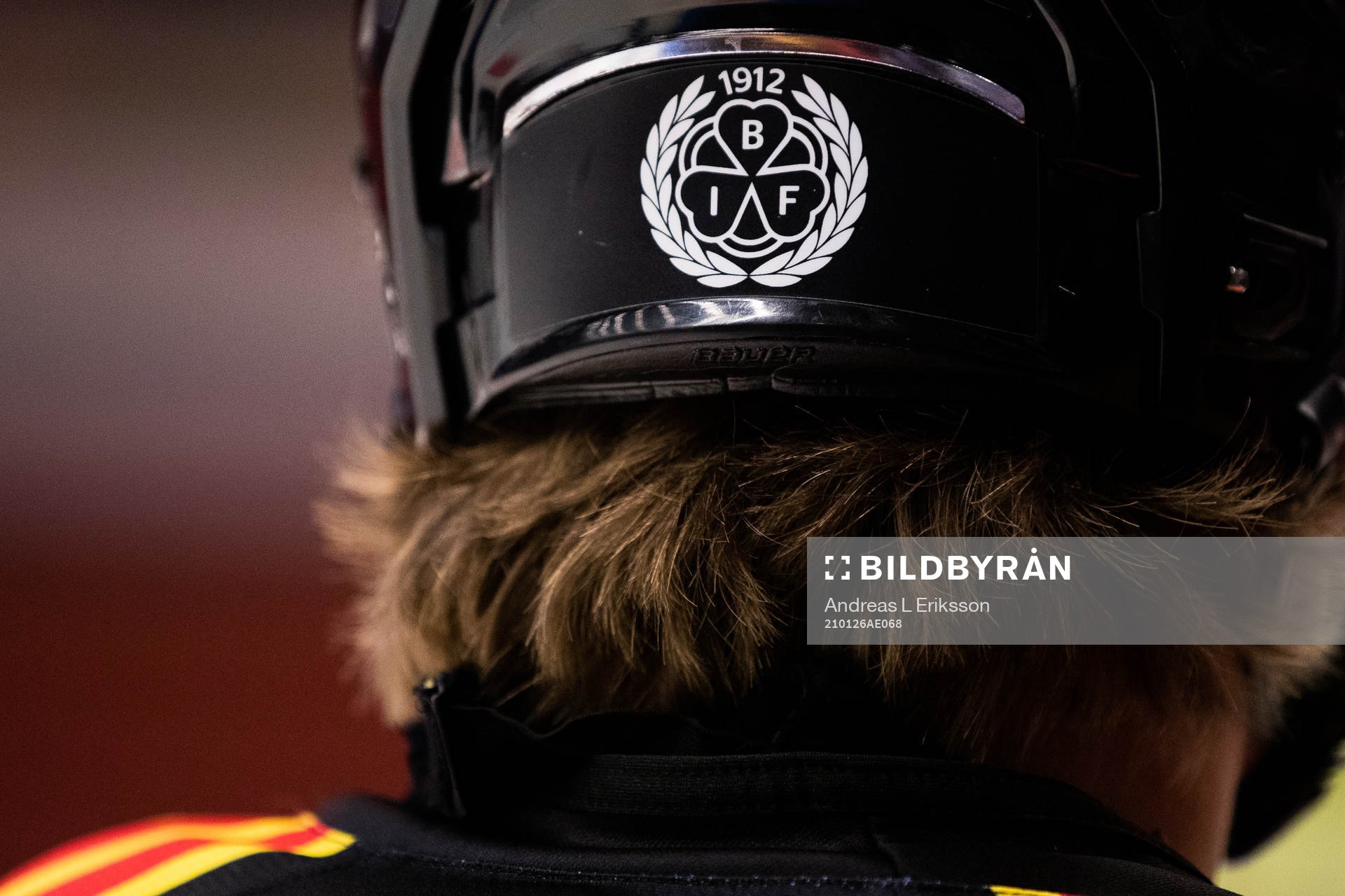 Brynäs emblem på en hjälm