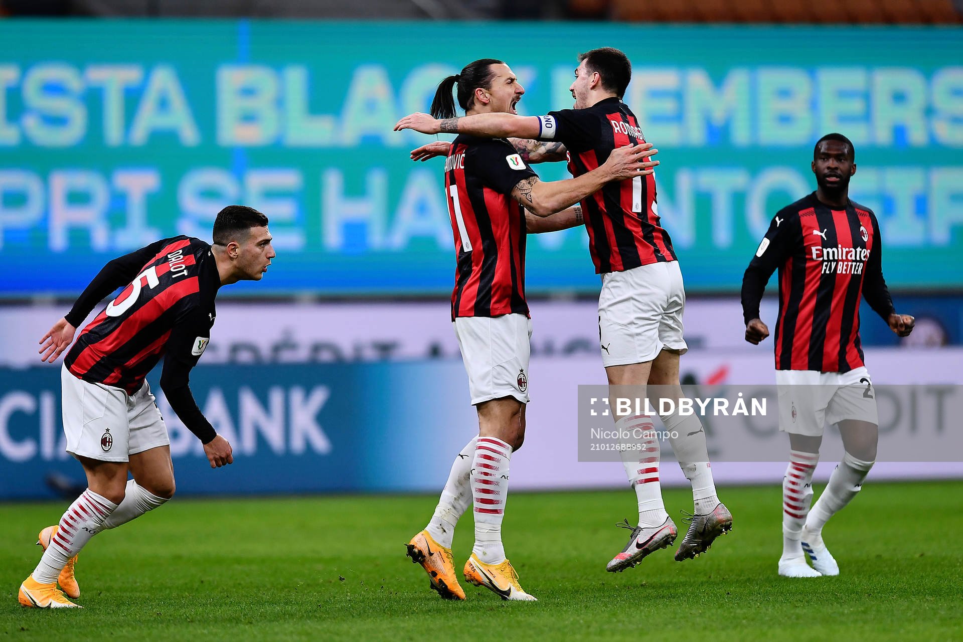 Zlatan Ibrahimovic of Milan celebrates