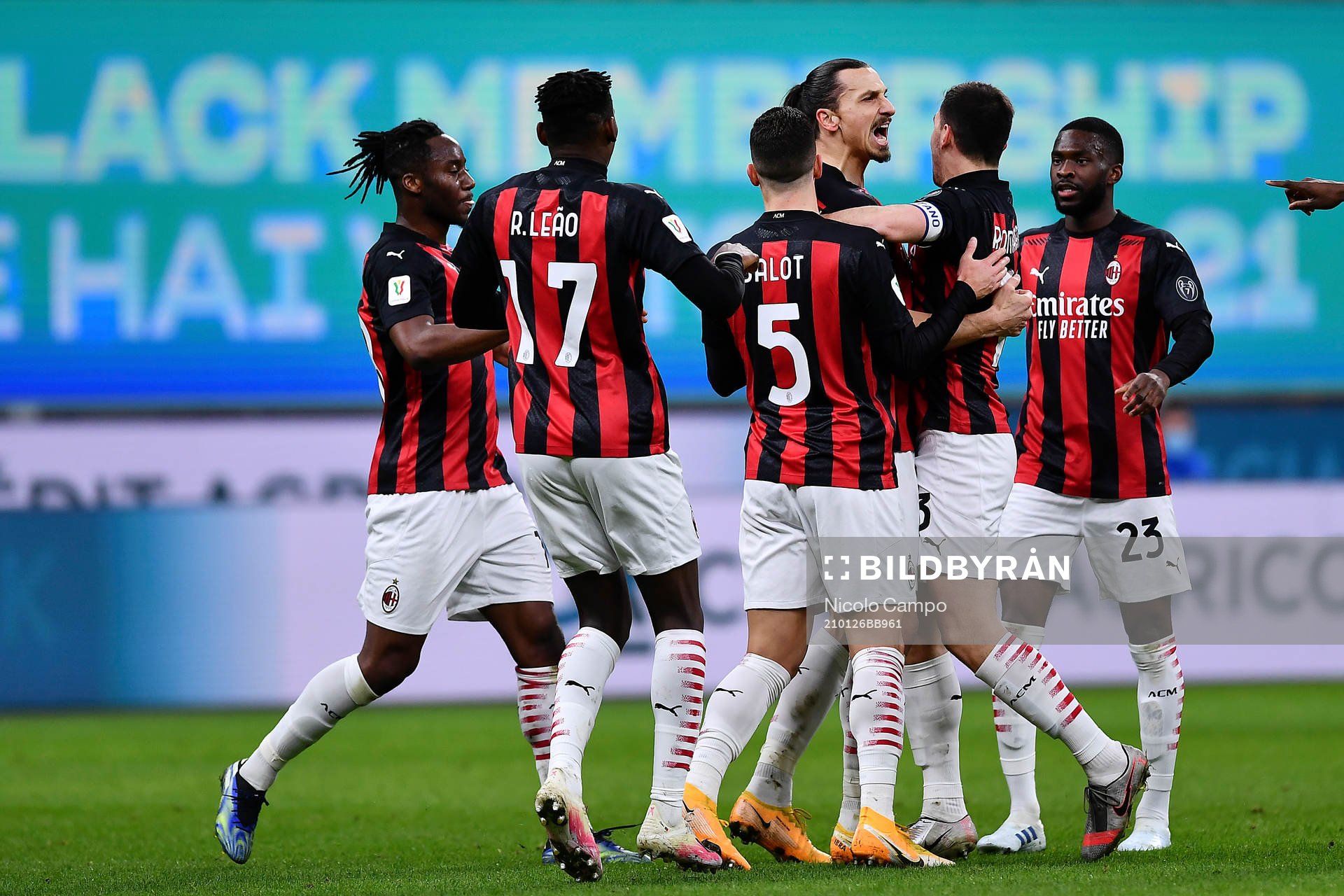 Zlatan Ibrahimovic of Milan celebrates