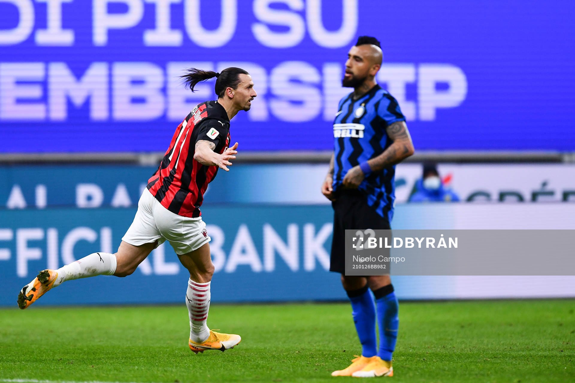 Zlatan Ibrahimovic of Milan celebrates