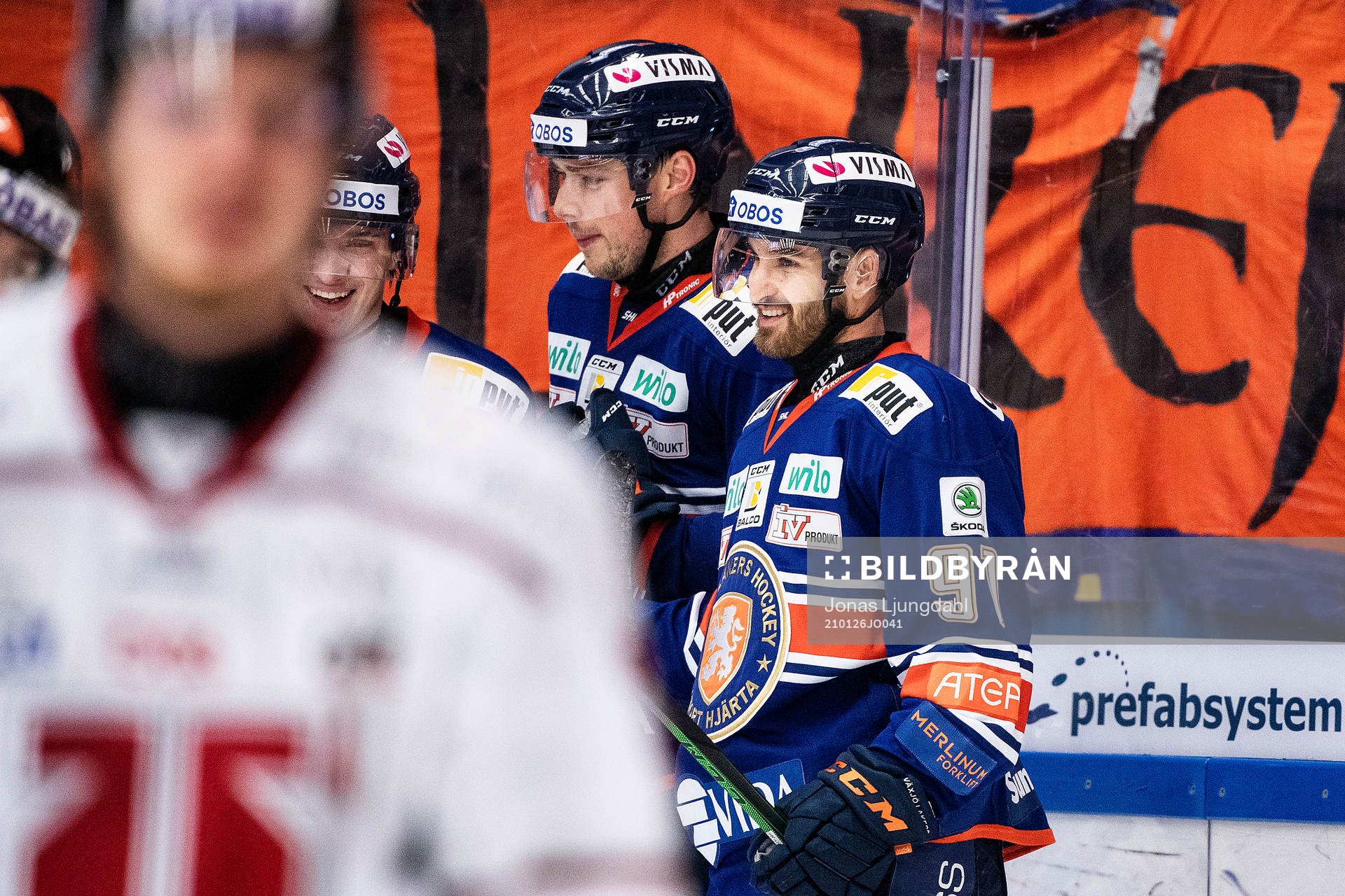 Växjös Andrew Calof jublar