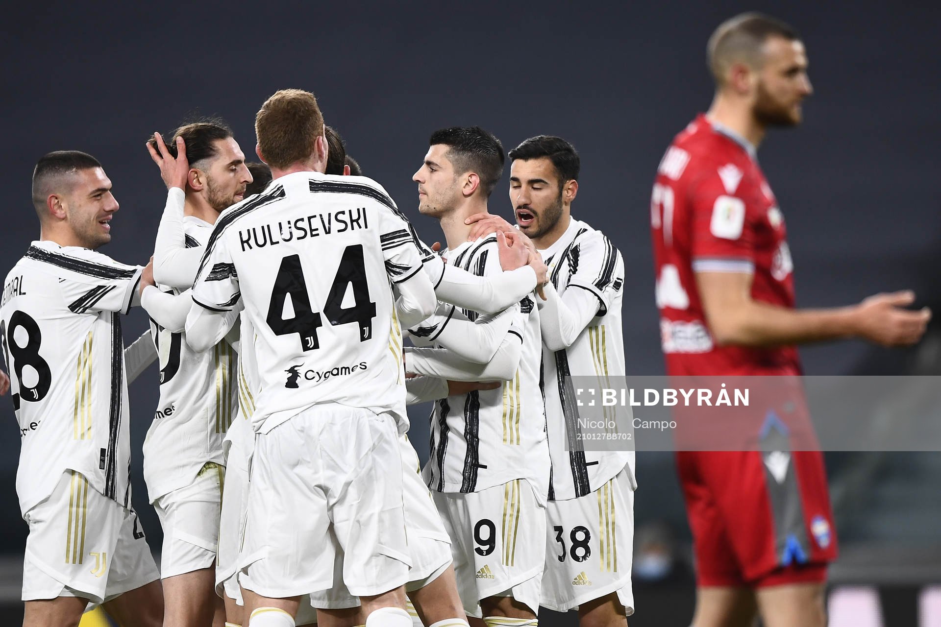 Dejan Kulusevski of Juventus celebrates the 1-0 goal with