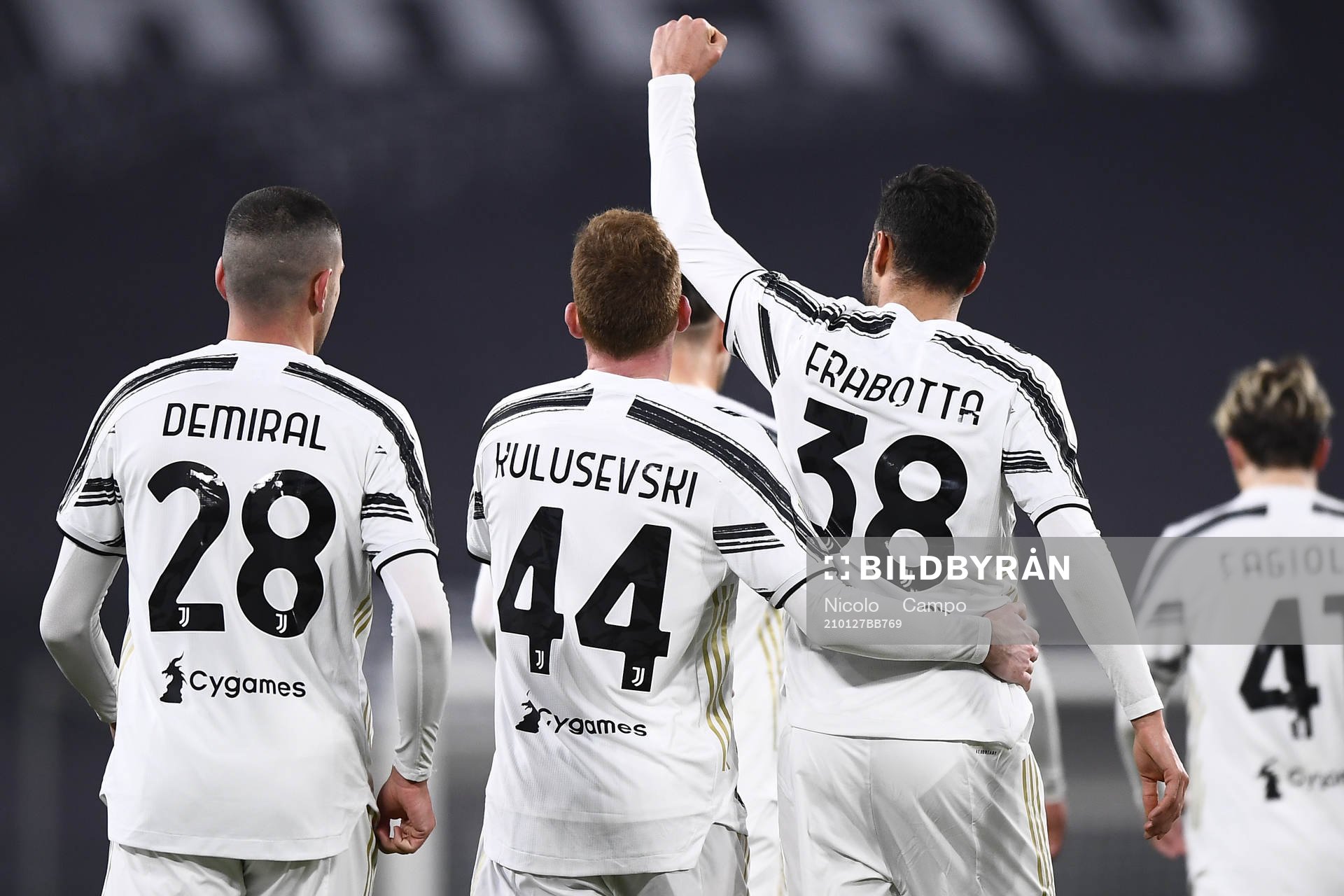Dejan Kulusevski of Juventus celebrates the 1-0 goal by